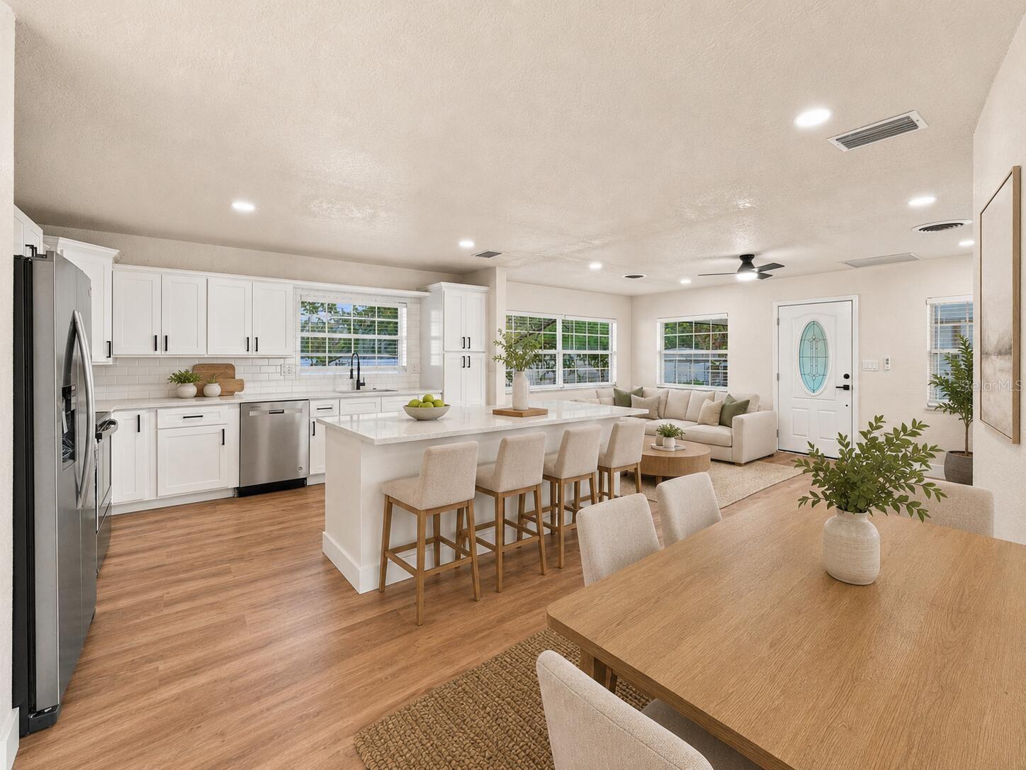 3rd image of 5511 Craig Dr, Lakeland, FL 33809 | MLS# O6427776