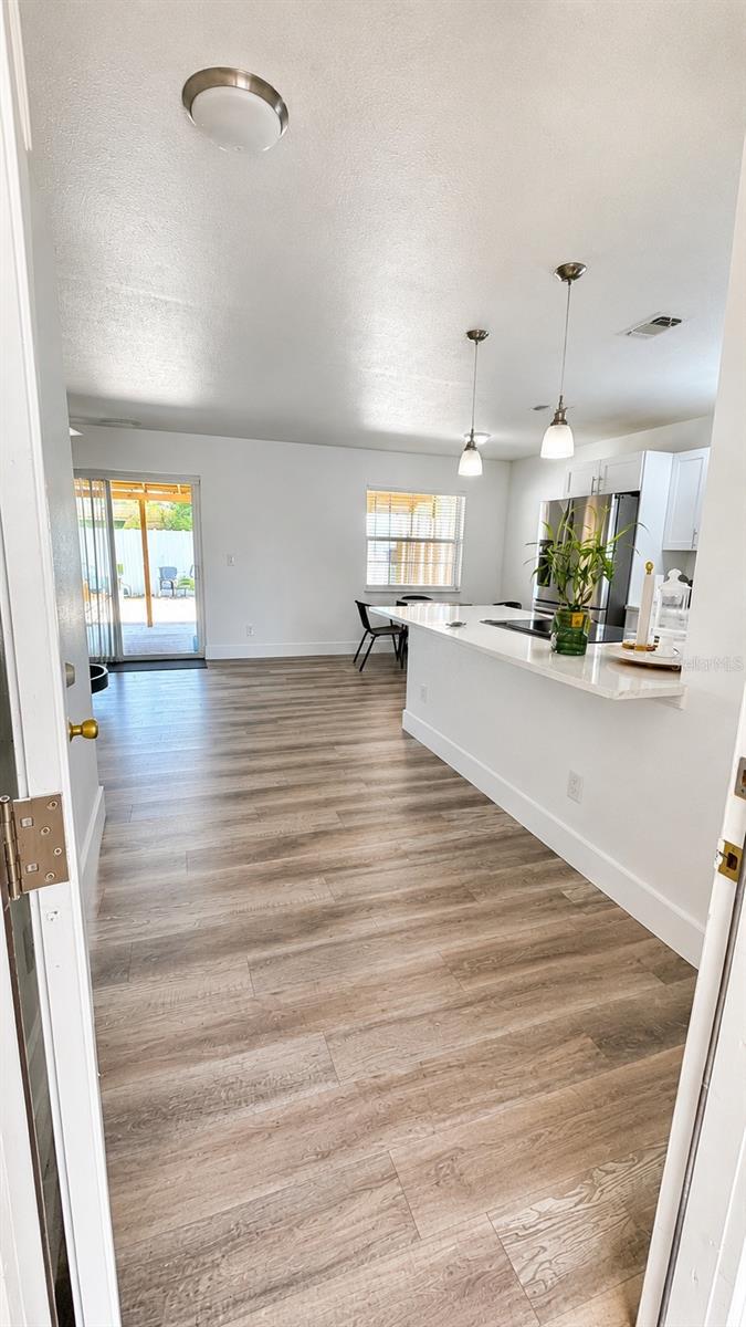 2nd image of 11105 N 22nd St, Tampa, FL 33612 | MLS# TB8532334