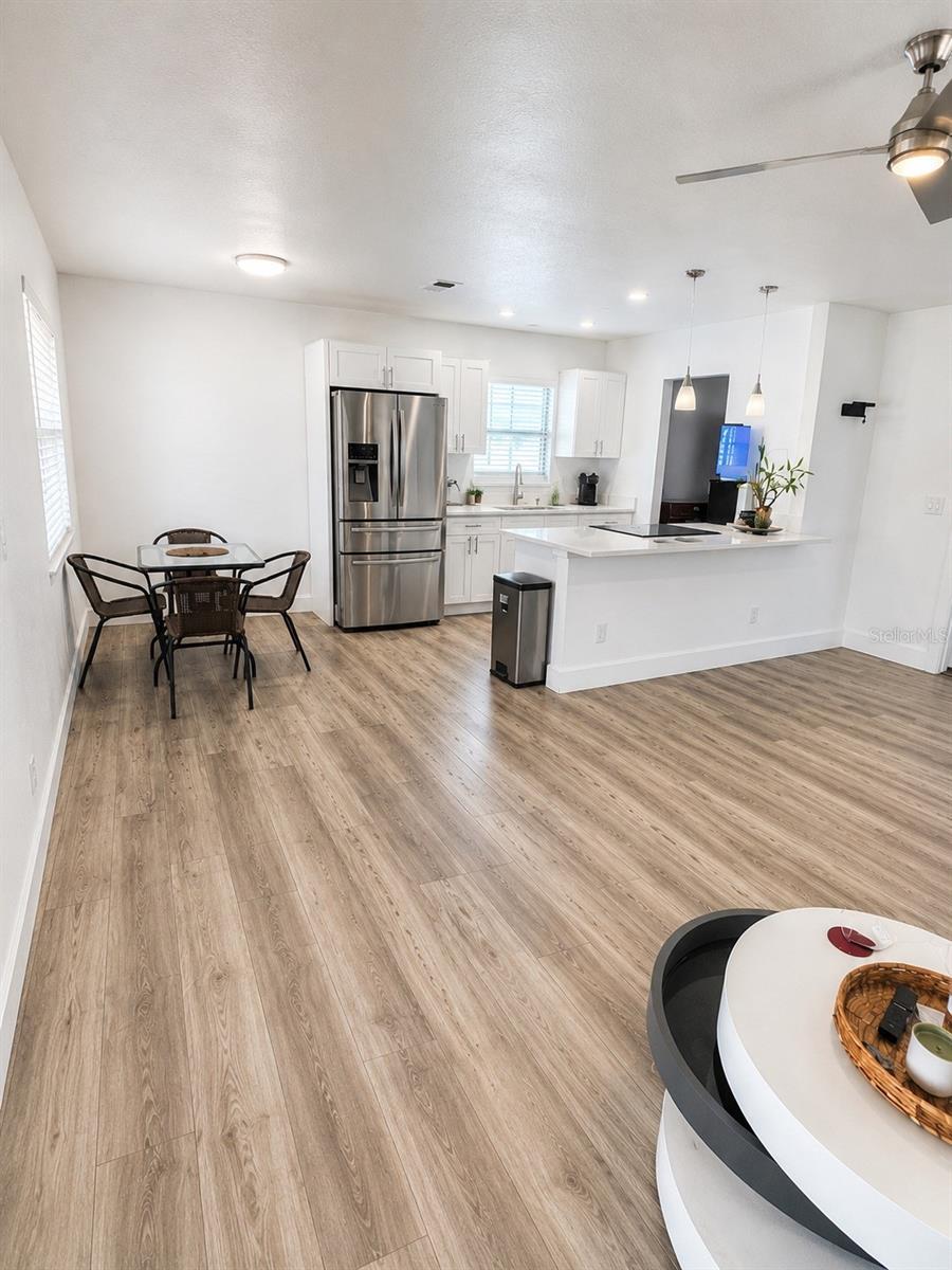 3rd image of 11105 N 22Nd St, Tampa, FL 33612 | MLS# TB8532334
