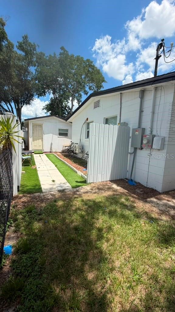 20th image of 11105 N 22nd St, Tampa, FL 33612 | MLS# TB8532334