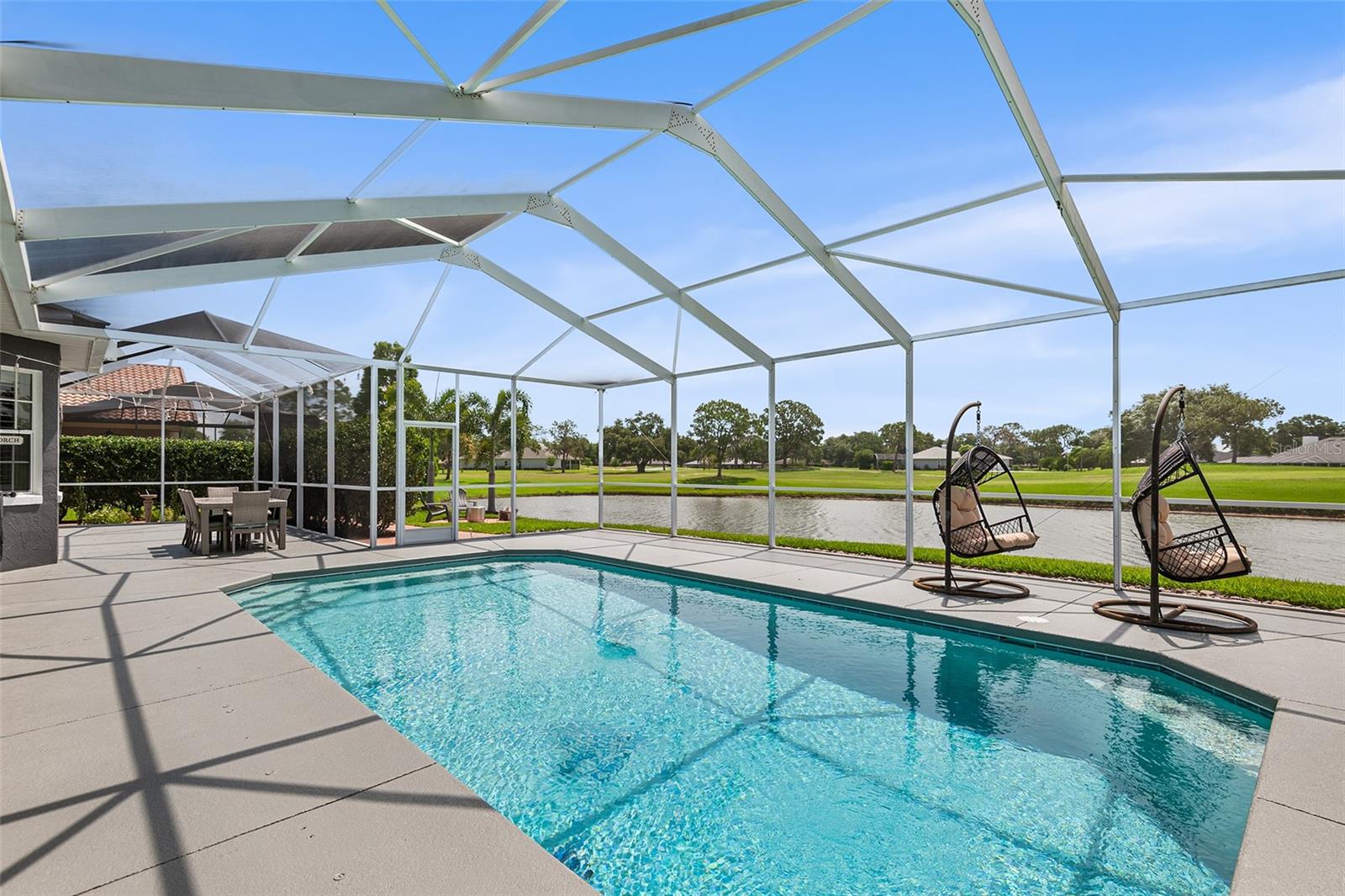 3rd image of 4040 Palma Ceia Cir, Winter Haven, FL 33884 | MLS# L4963754