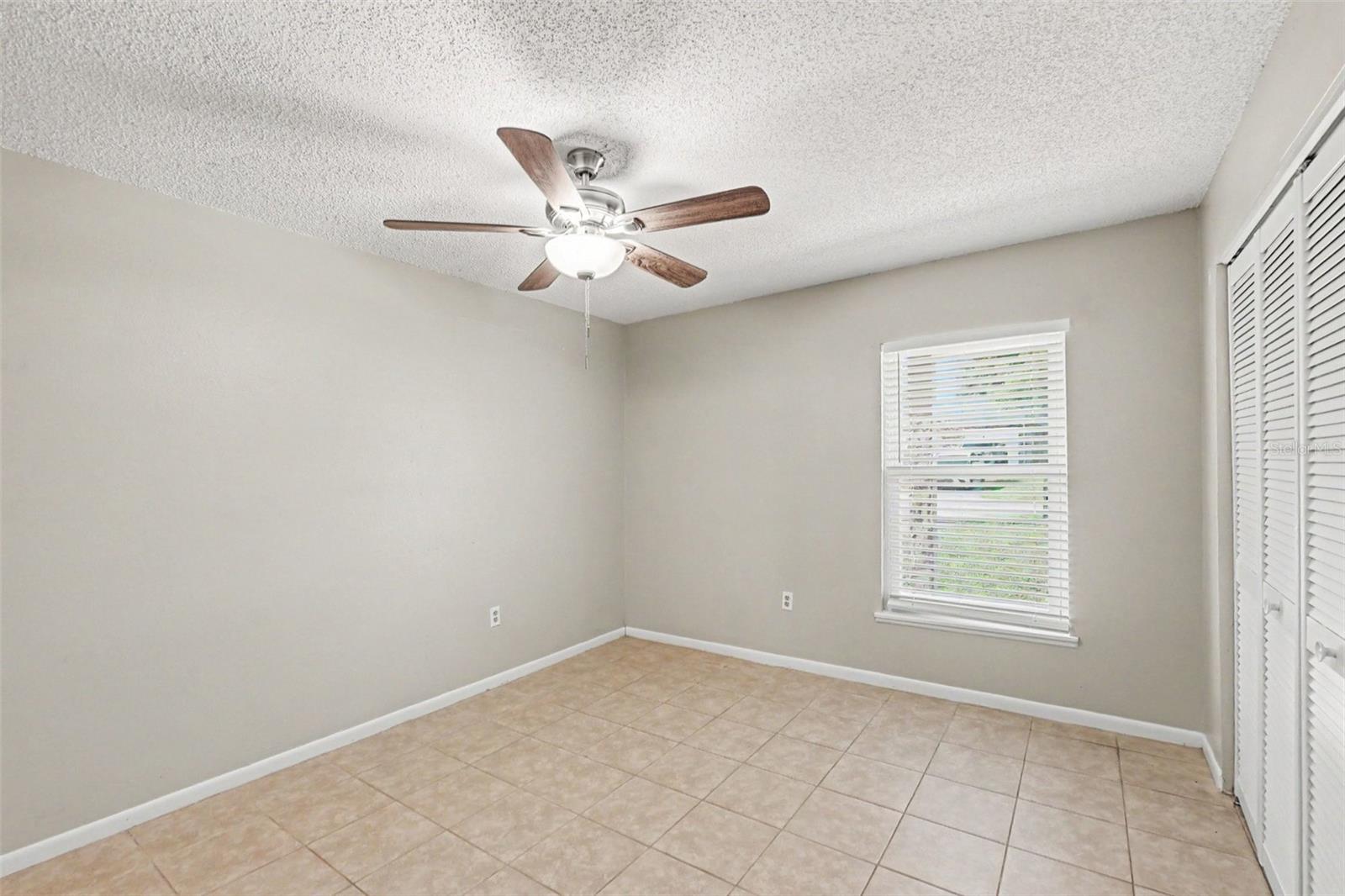 5th image of 2345 Northview Dr, Lakeland, FL 33810 | MLS# O6427856