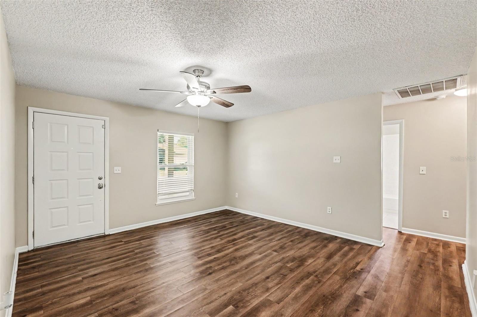 2nd image of 2345 Northview Dr, Lakeland, FL 33810 | MLS# O6427856