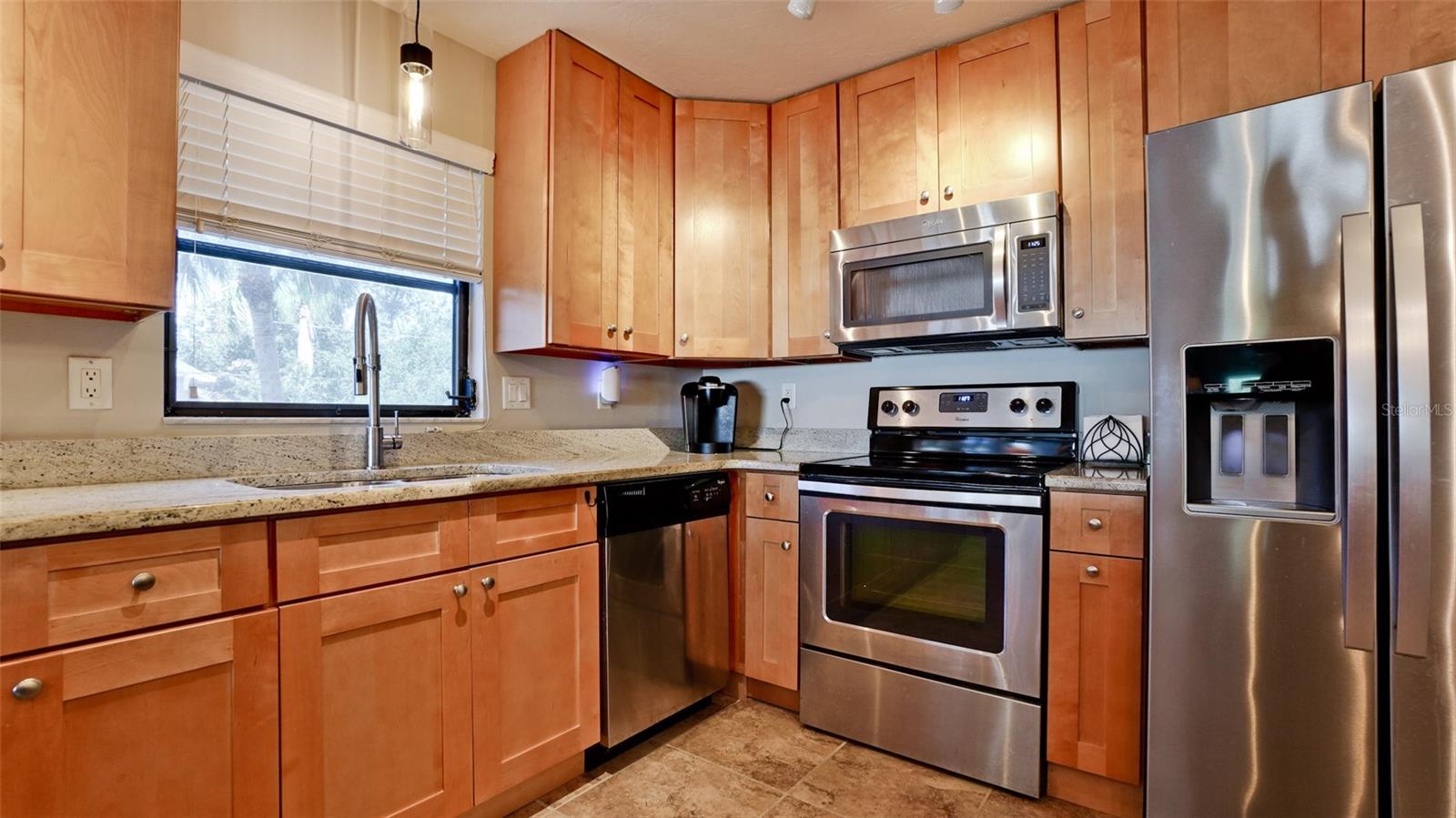 5th image of 1400 1St Ave W, Bradenton, FL 34205