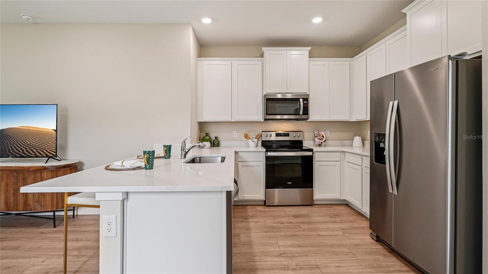 5th image of 8770 Pinecrest Trl, Wildwood, FL 34785 | MLS# OM729123