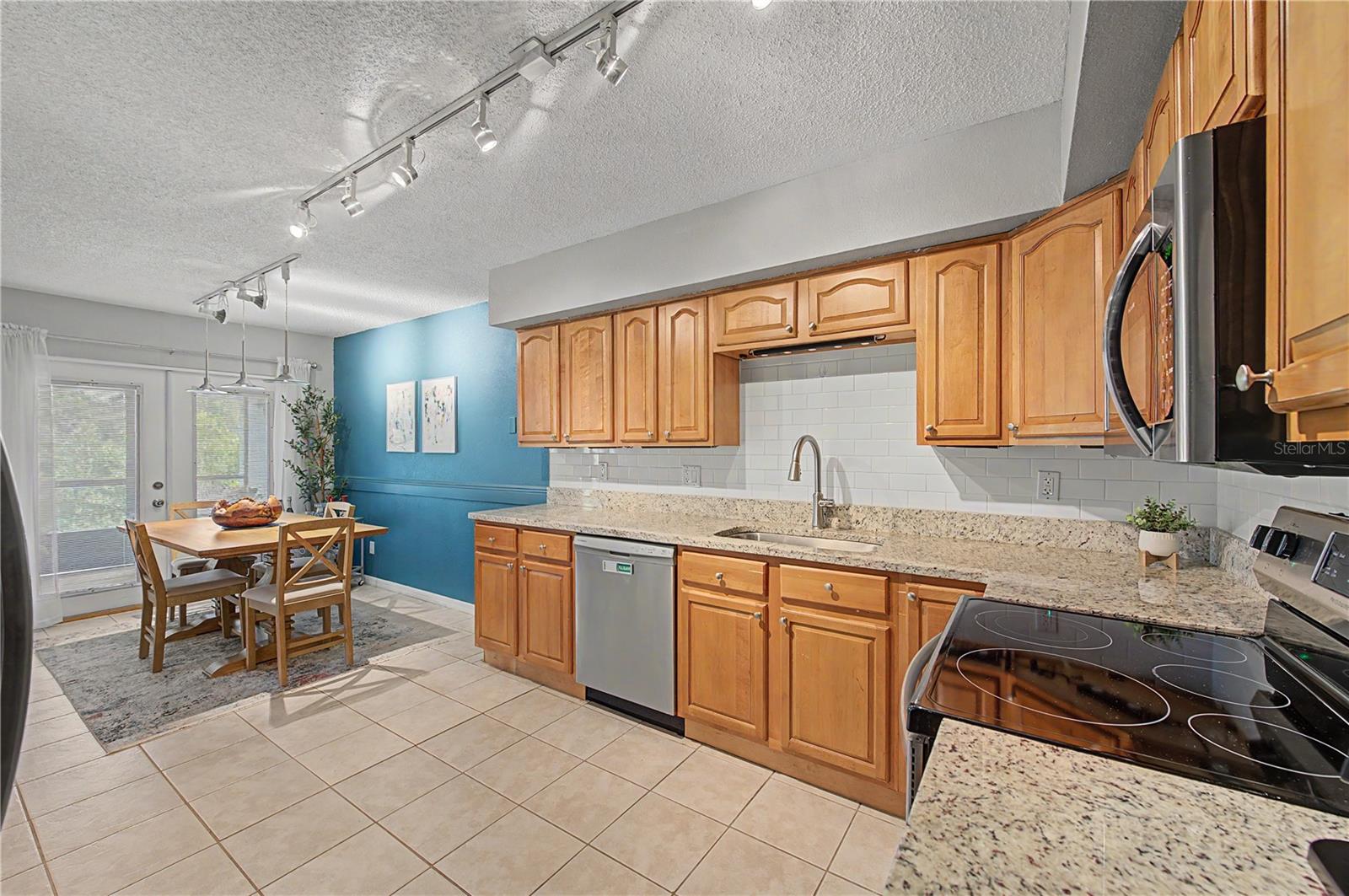 3rd image of 13302 Arena Pl #E, Tampa, FL 33612 | MLS# TB8532450