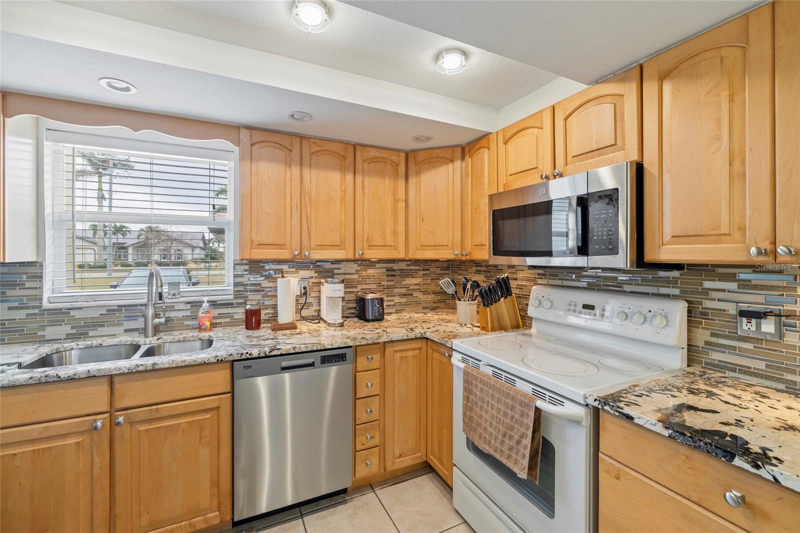 4th image of 311 Garvin St #411B, Punta Gorda, FL 33950 | MLS# C7528791