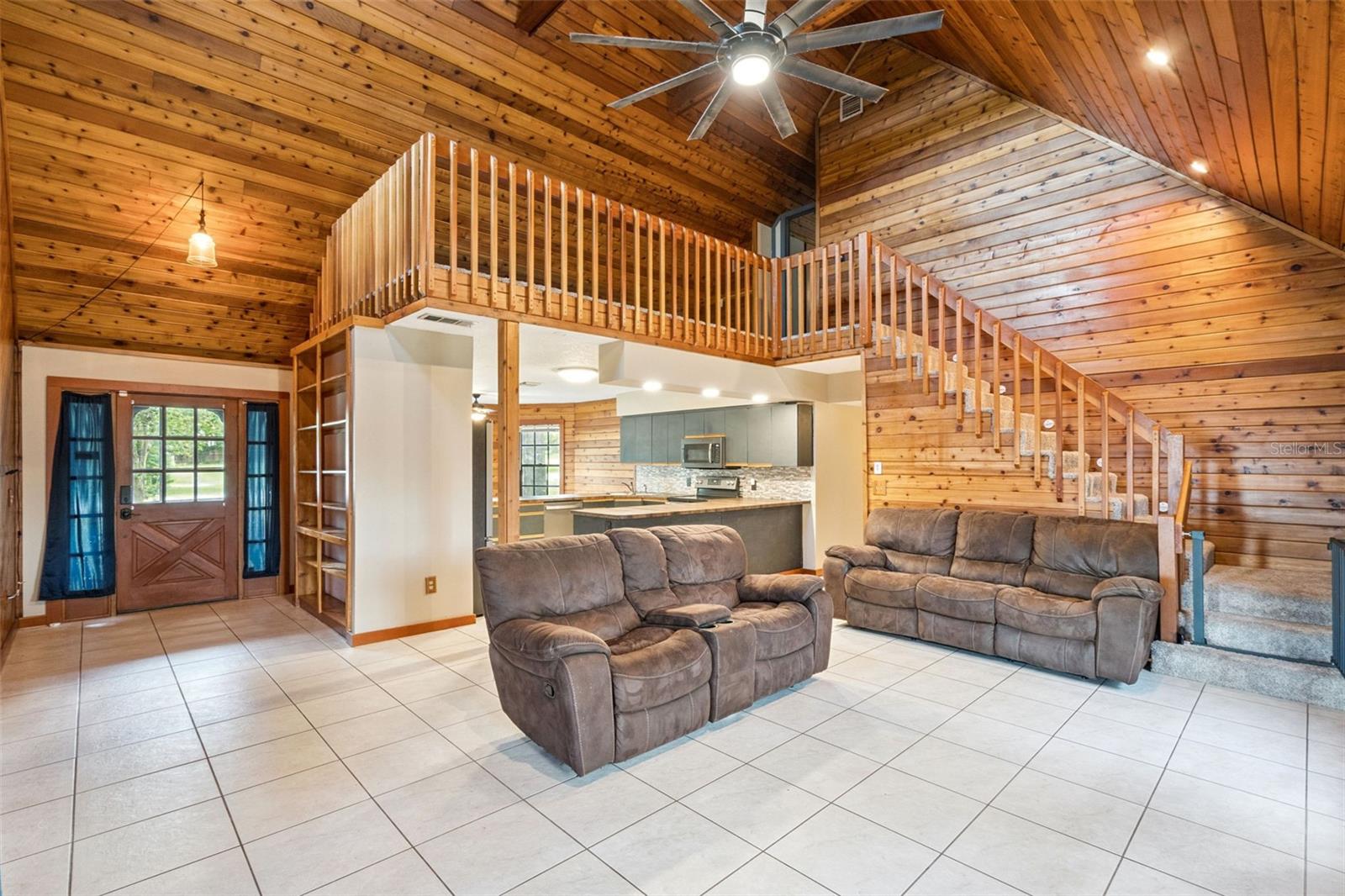 5th image of 25911 Aberdovey Ave, Sorrento, FL 32776 | MLS# O6427895