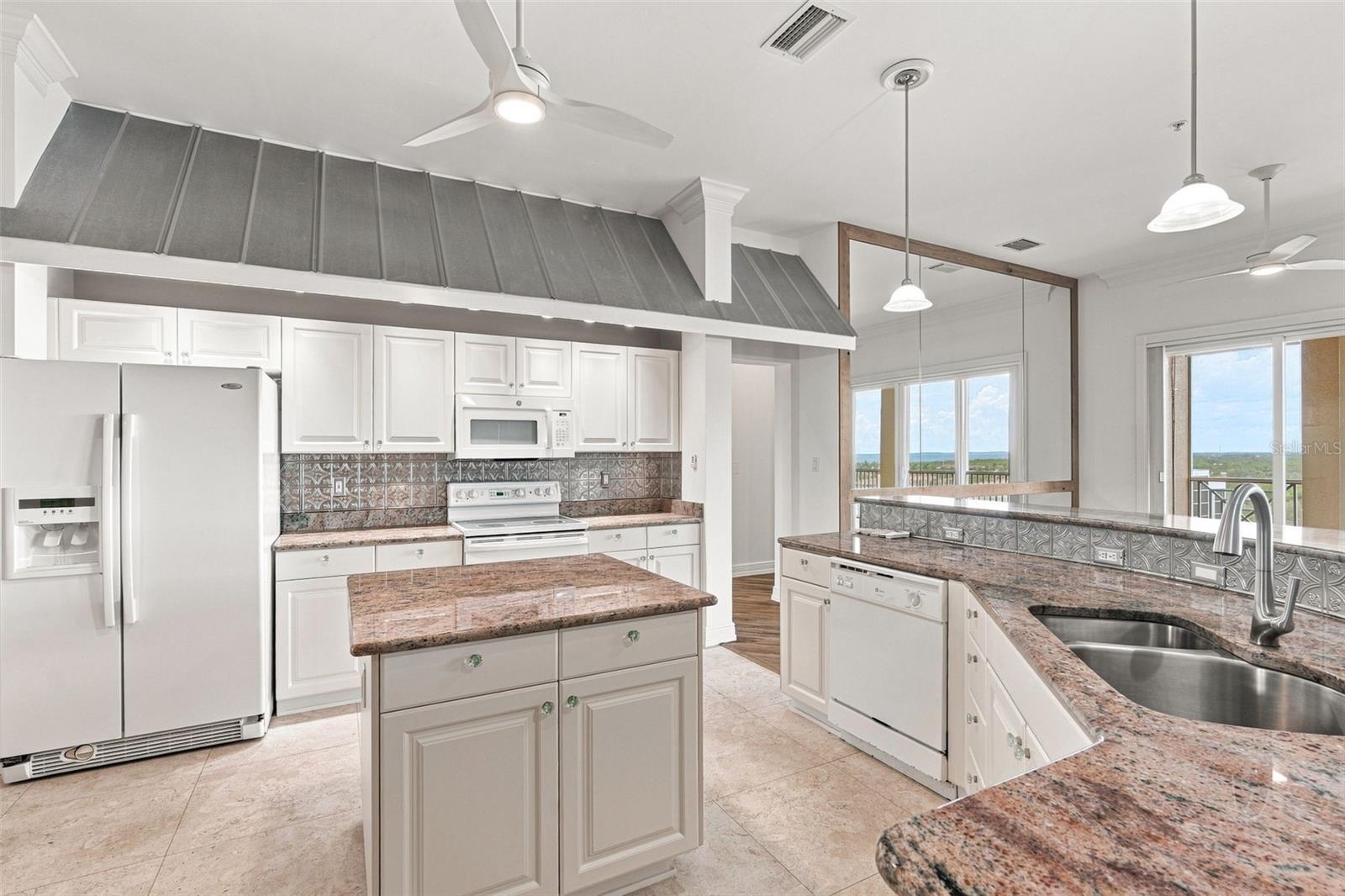 4th image of 2060 Matecumbe Key Rd, PUNTA GORDA, FL 33955