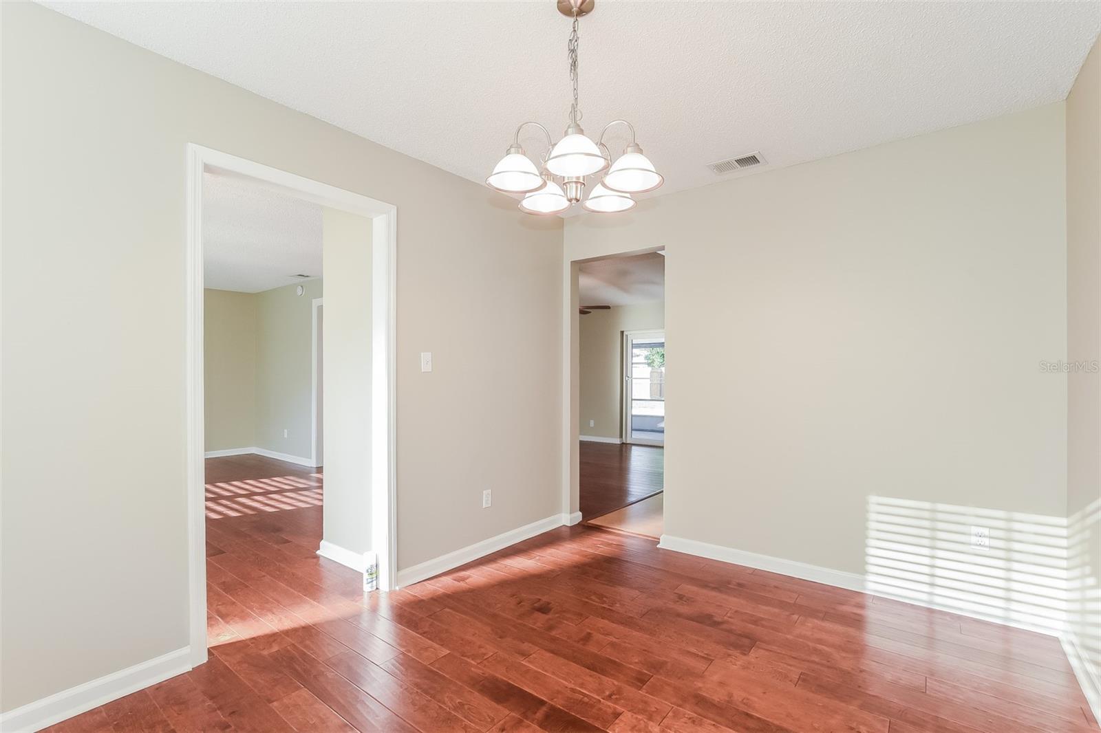 4th image of 5409 Albert Dr, Winter Park, FL 32792 | MLS# C7528794