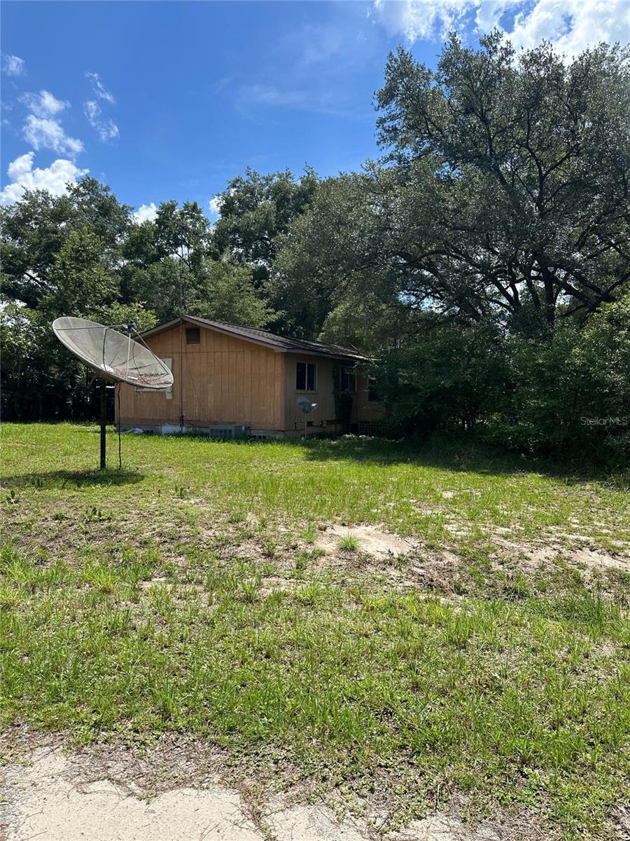 4th image of 1968 Se 161St Ter, Ocklawaha, FL 32179 | MLS# G5115502
