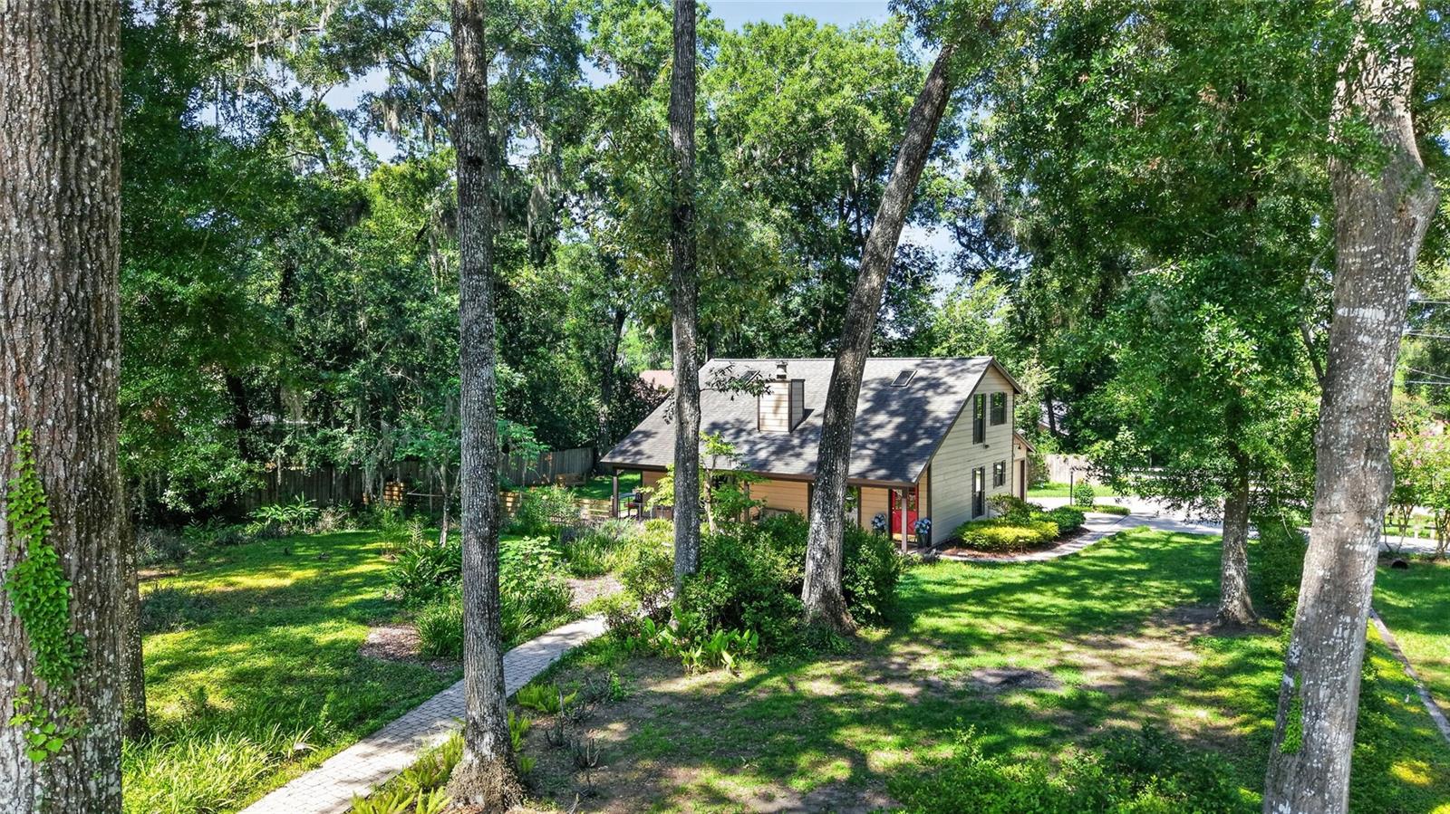 2nd image of 3936 Se 23rd Ter, Ocala, FL 34480 | MLS# OM729145