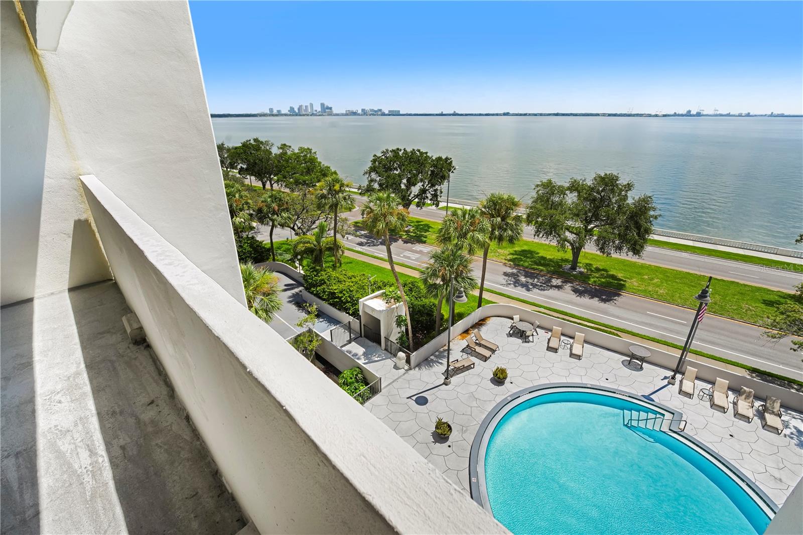 2nd image of 4141 Bayshore Blvd #602, Tampa, FL 33611 | MLS# TB8532560