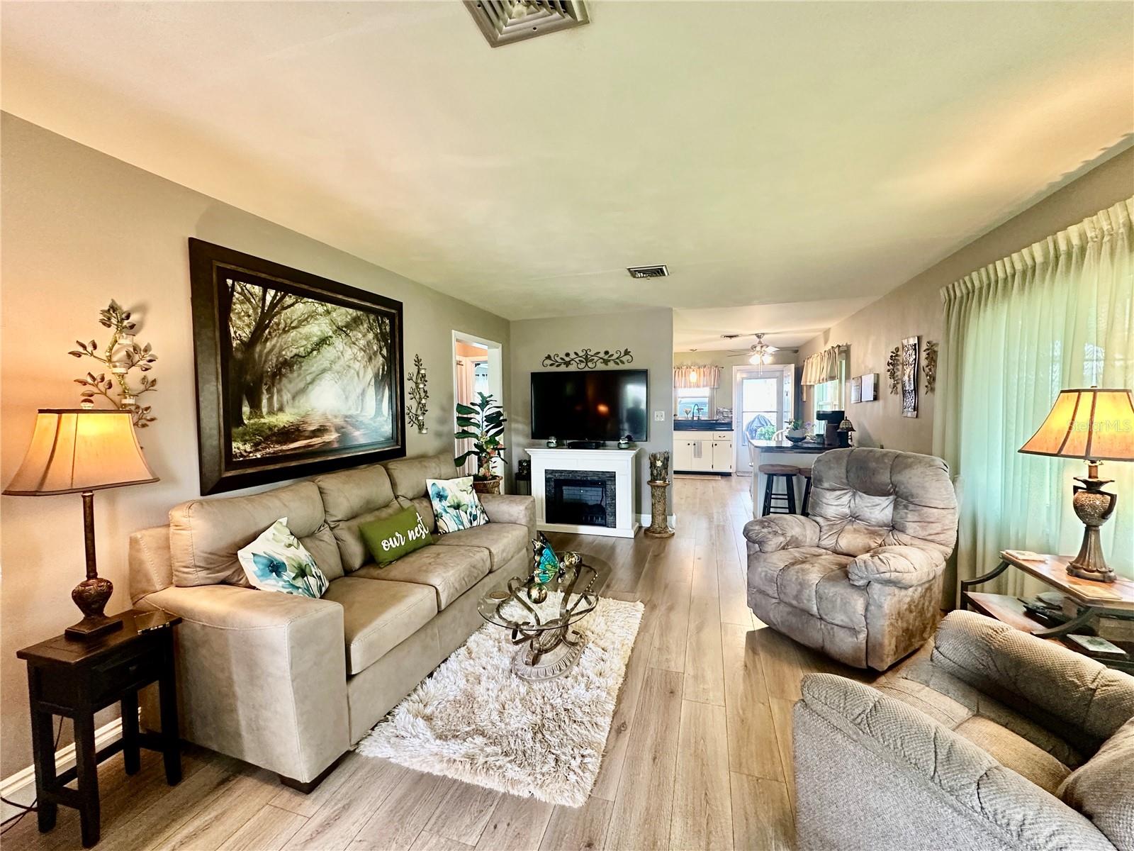 3rd image of 790 Avenue Q Se, Winter Haven, FL 33880 | MLS# L4963793