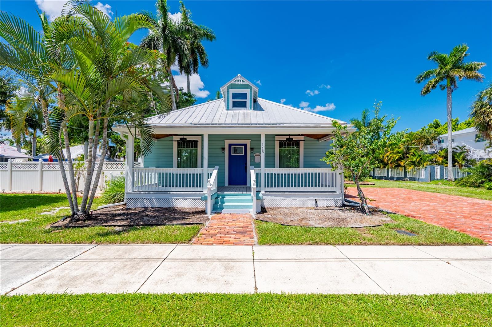 2nd image of 115 Gill St, Punta Gorda, FL 33950 | MLS# C7528811