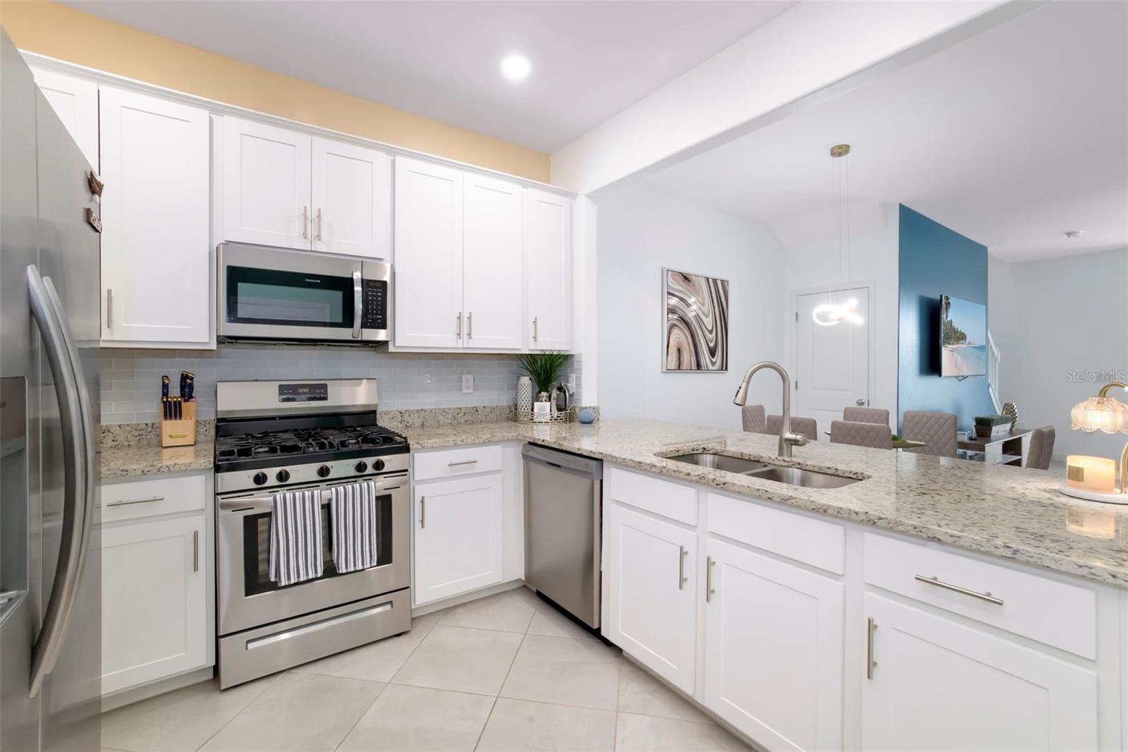 5th image of 15030 Sunny Day Dr, Bradenton, FL 34211 | MLS# A4701025
