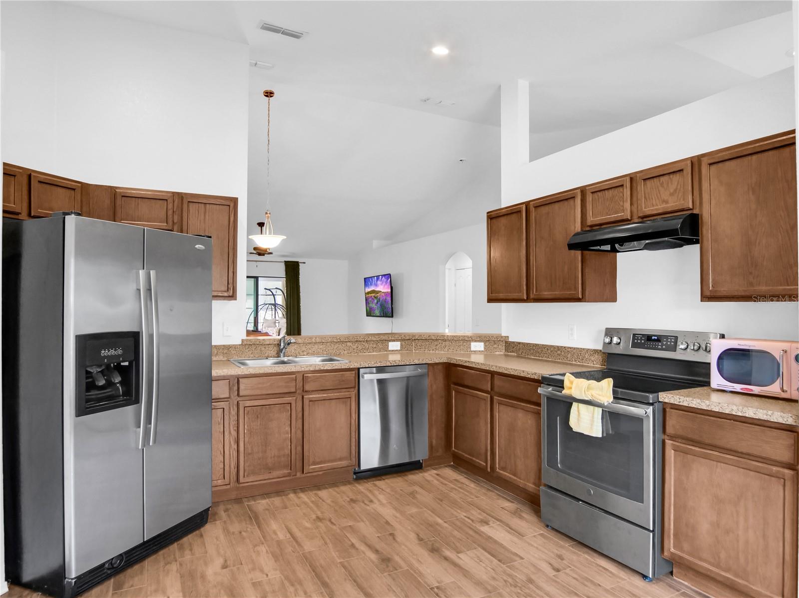 2nd image of 1601 Taylor Landing Dr, Bartow, FL 33830 | MLS# L4963800