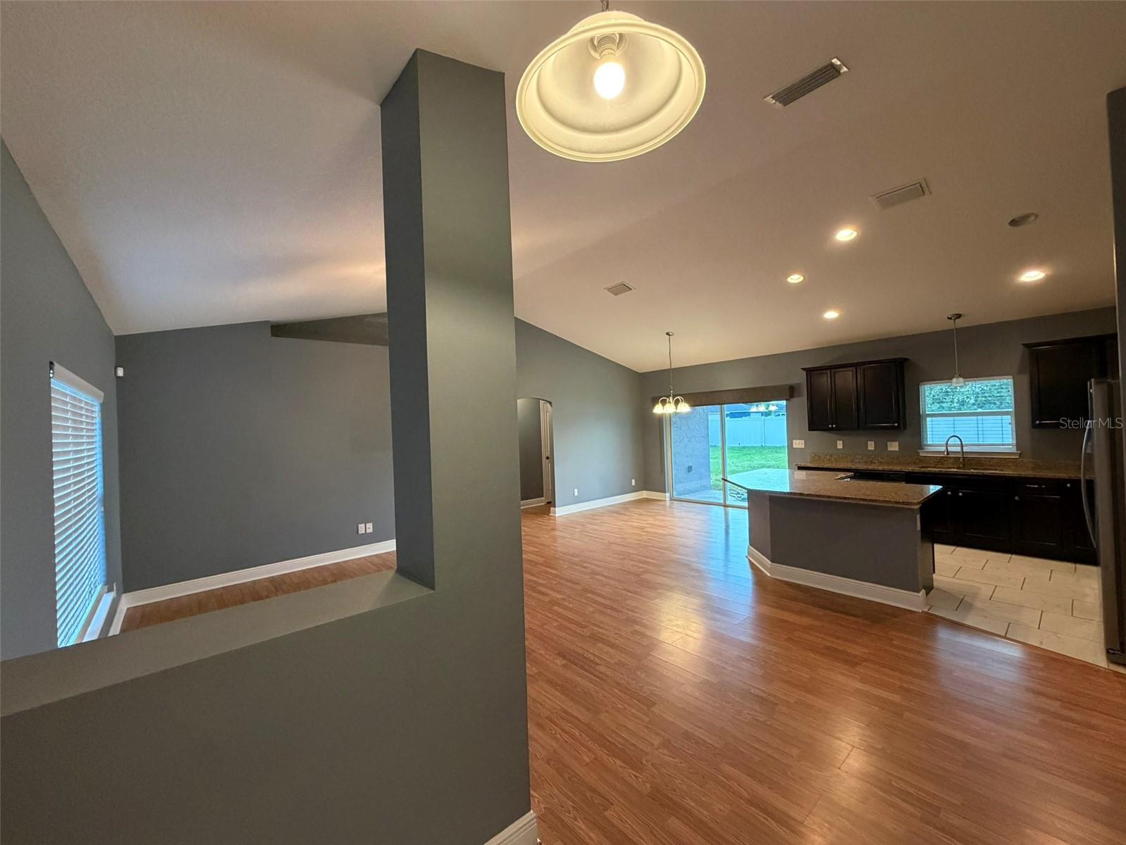 5th image of 10340 Se 69Th Ter, Belleview, FL 34420 | MLS# OM729189