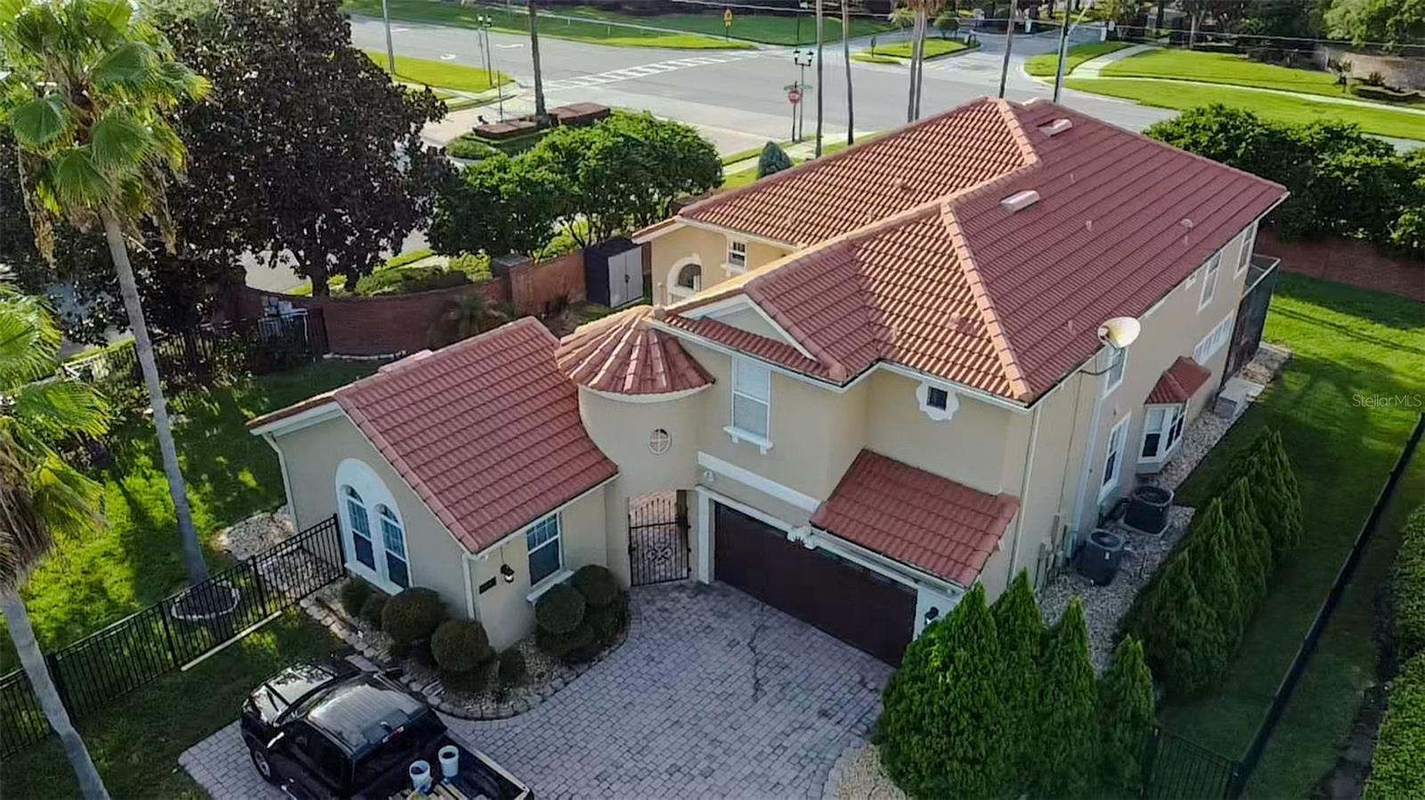 3rd image of 11434 Rapallo Ln, Windermere, FL 34786 | MLS# O6428105