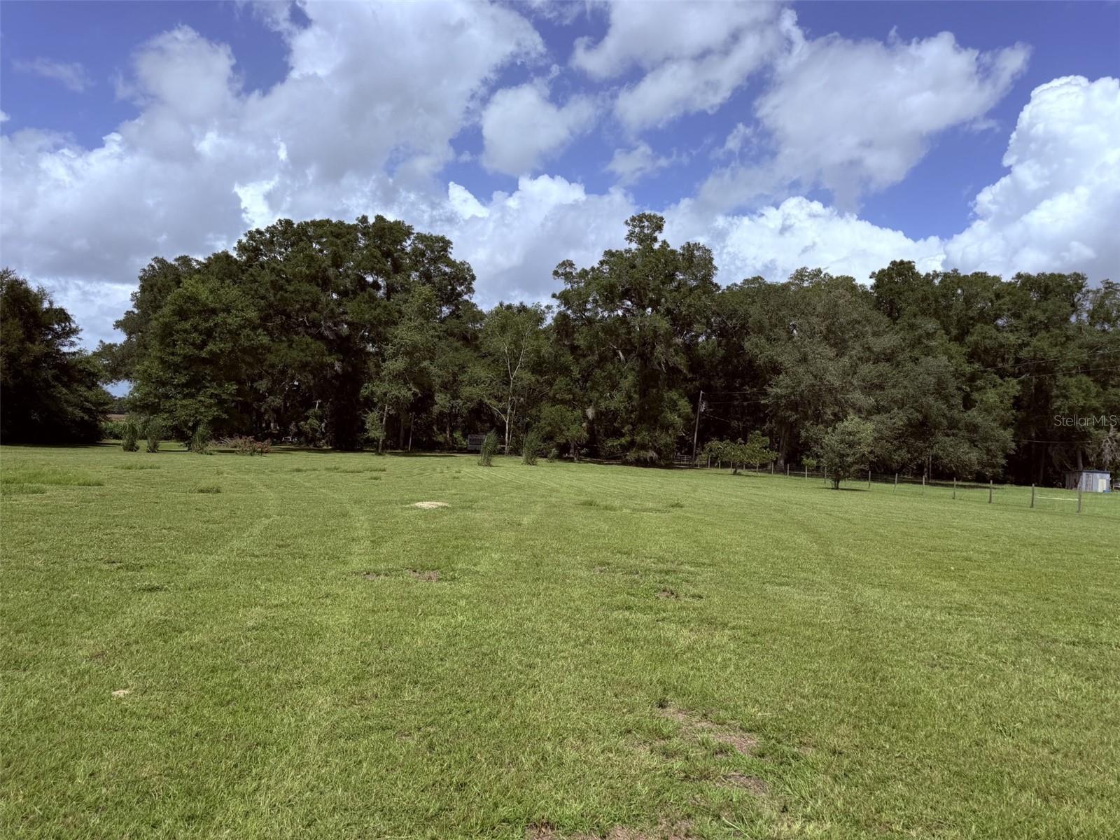 Homes for sale in Old Town, FL | 628 Ne 816 Ave, Old Town, FL 32680 | MLS# GC542230