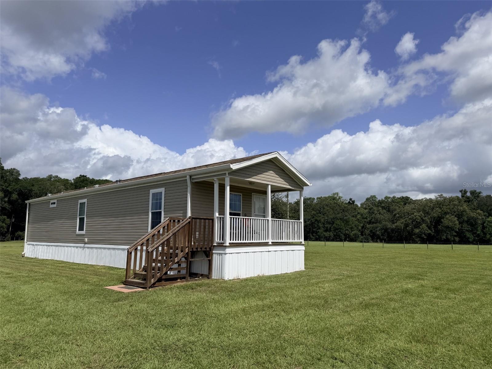 Homes for sale in Old Town, FL | 628 Ne 816 Ave, Old Town, FL 32680 | MLS# GC542230