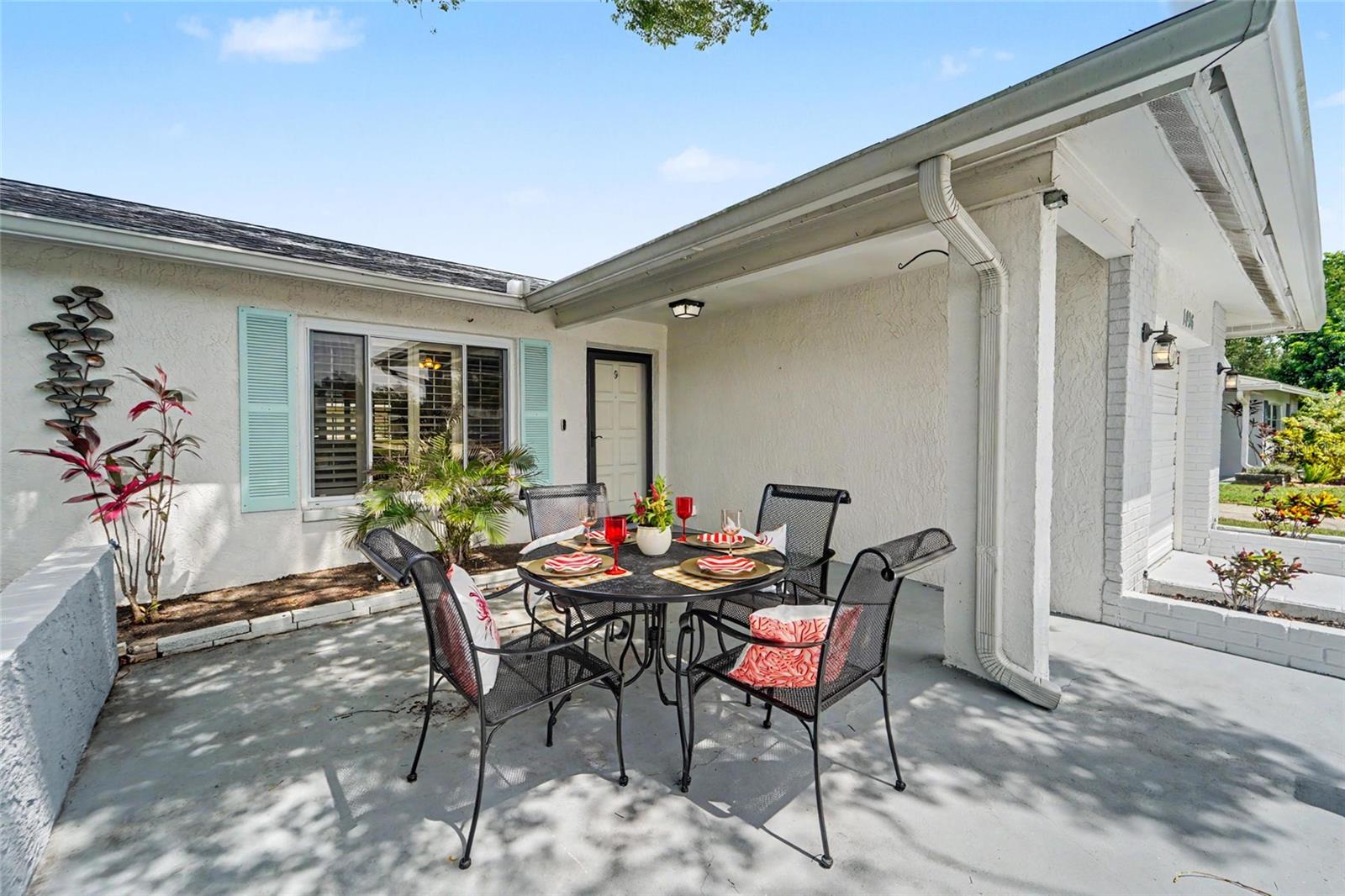 2nd image of 1496 Queen Anne Dr, Palm Harbor, FL 34684 | MLS# TB8532761