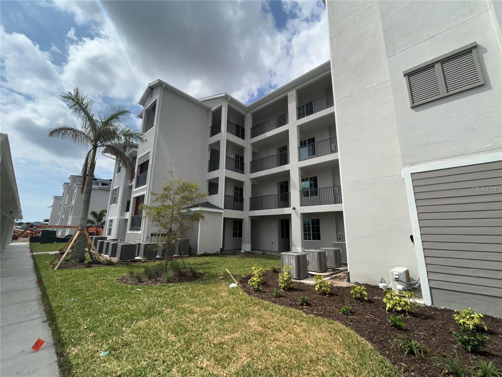 2nd image of 12240 Wellen Golf St #403, Venice, FL 34293 | MLS# A4701068
