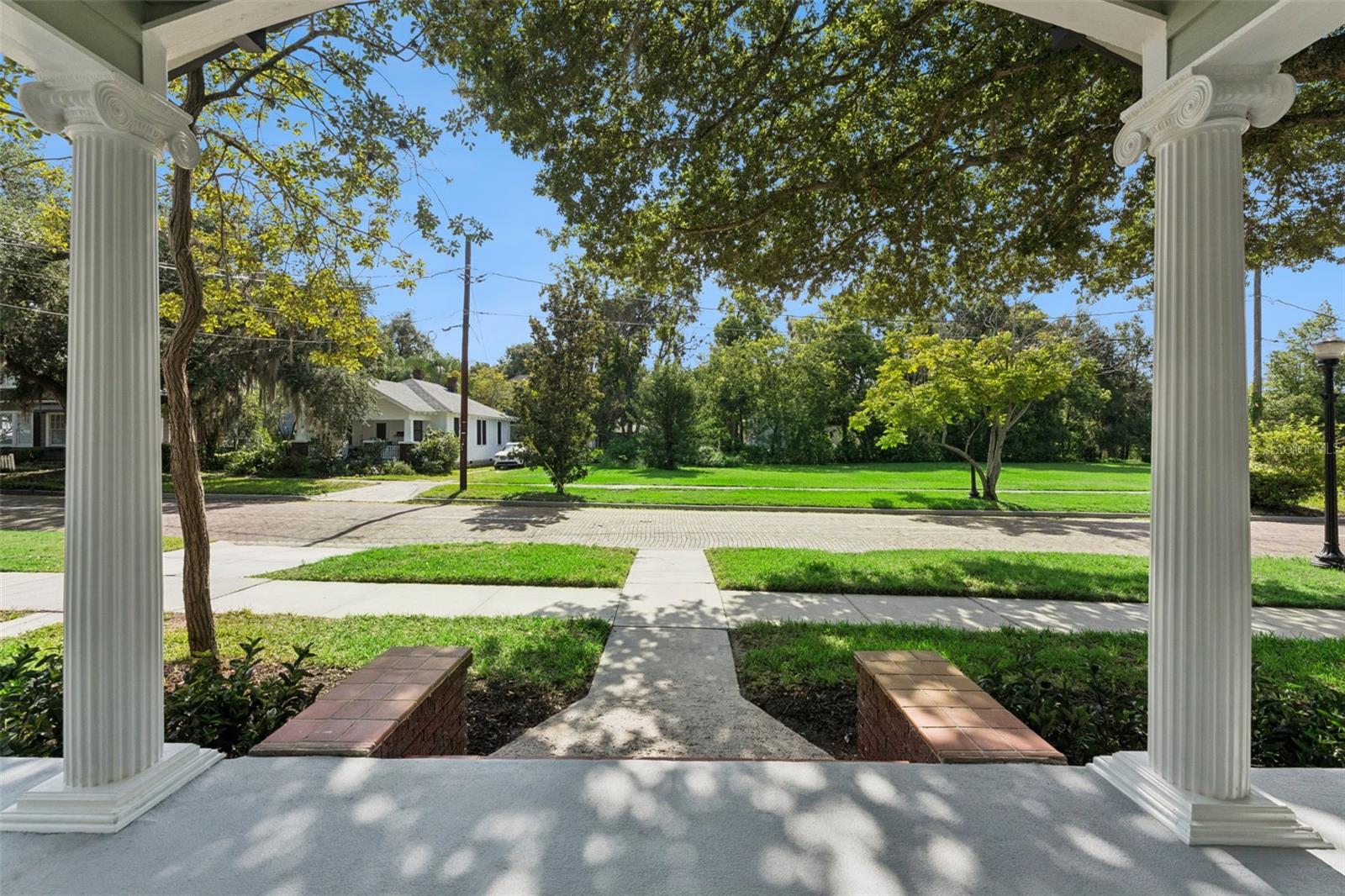 4th image of 12 N Thornton Ave, Orlando, FL 32801 | MLS# O6428171