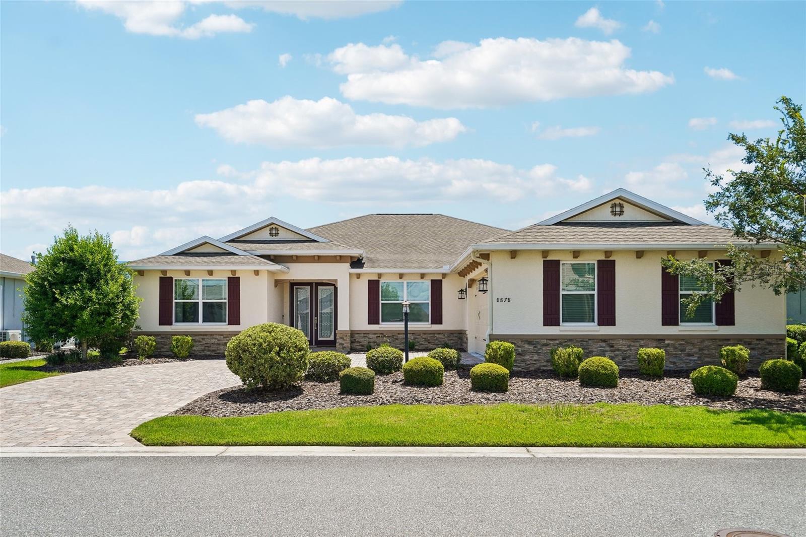 2nd image of 8878 Sw 85th Loop, Ocala, FL 34481 | MLS# OM729204
