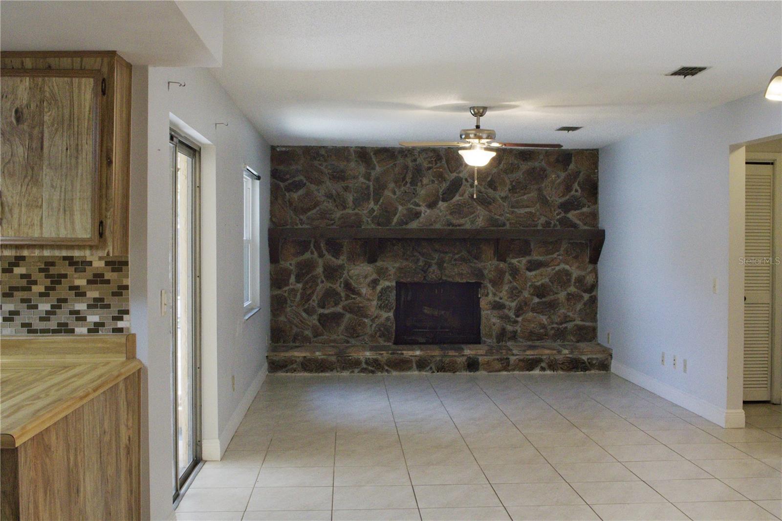 3rd image of 3740 Hawthorne Ln, Winter Park, FL 32792 | MLS# O6428202