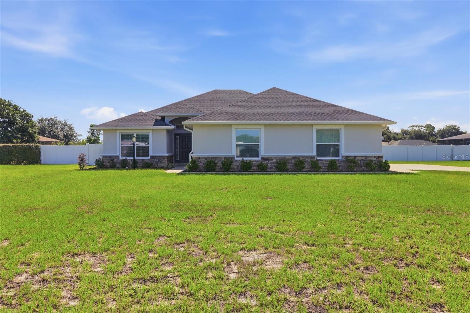 1st image of 9811 Se 64th Ave, Belleview, FL 34420 | MLS# OM729212