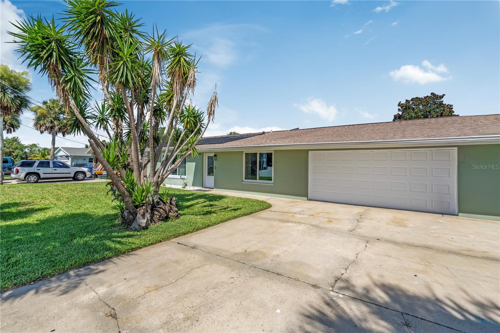 4th image of 988 Shockney Dr, Ormond Beach, FL 32174 | MLS# V4950409