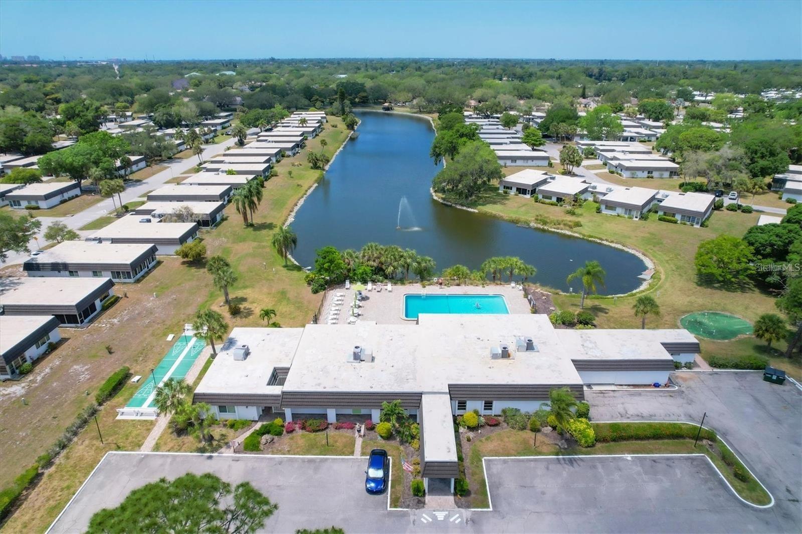 2nd image of 3836 Blue Stone Wy #75, Sarasota, FL 34232 | MLS# A4701105