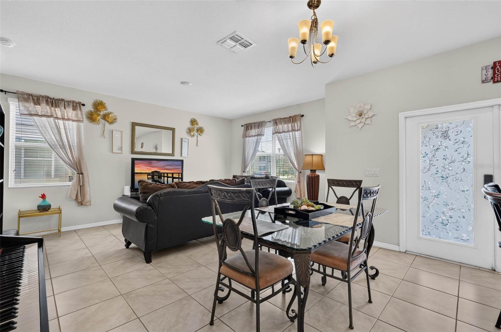 4th image of 1655 Pham Dr, Port Orange, FL 32129 | MLS# V4950412