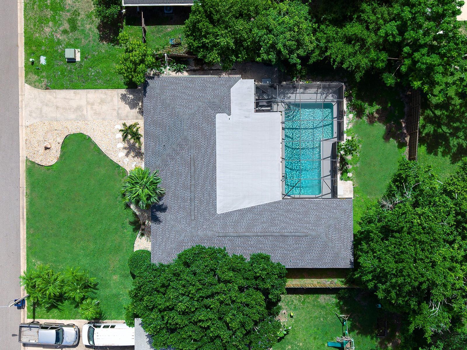 3rd image of 4474 Coco Ridge Cir, Sarasota, FL 34233 | MLS# A4701108