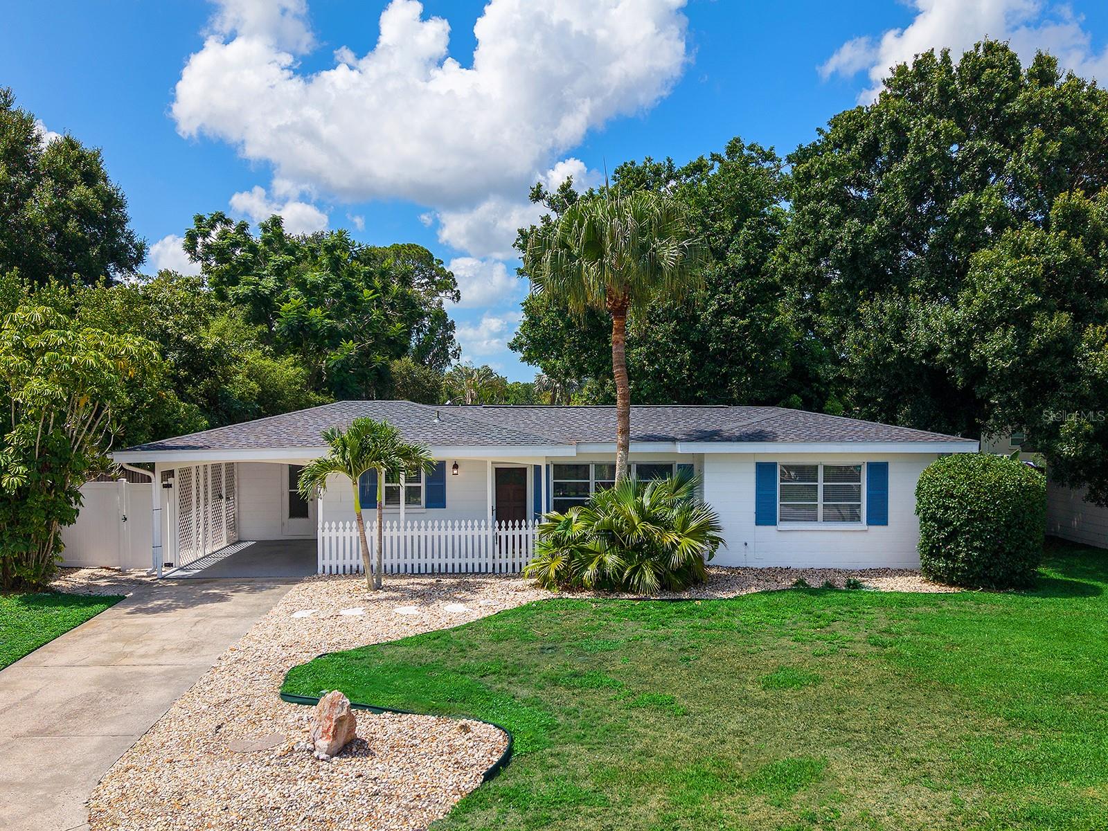 1st image of 4474 Coco Ridge Cir, Sarasota, FL 34233 | MLS# A4701108