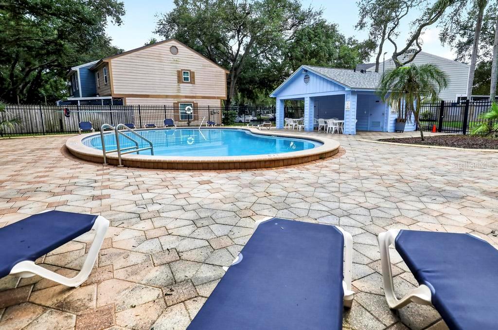 30th image of 852 Franklin Cir, Palm Harbor, FL 34683 | MLS# TB8532968
