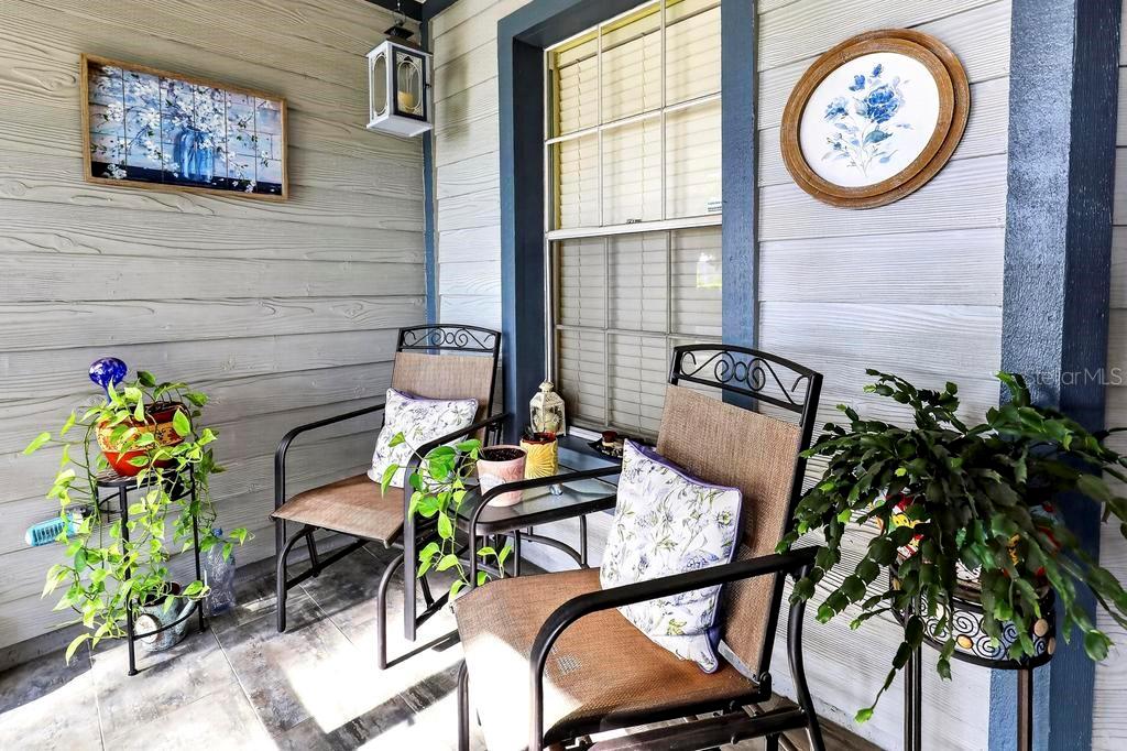 2nd image of 852 Franklin Cir, Palm Harbor, FL 34683 | MLS# TB8532968