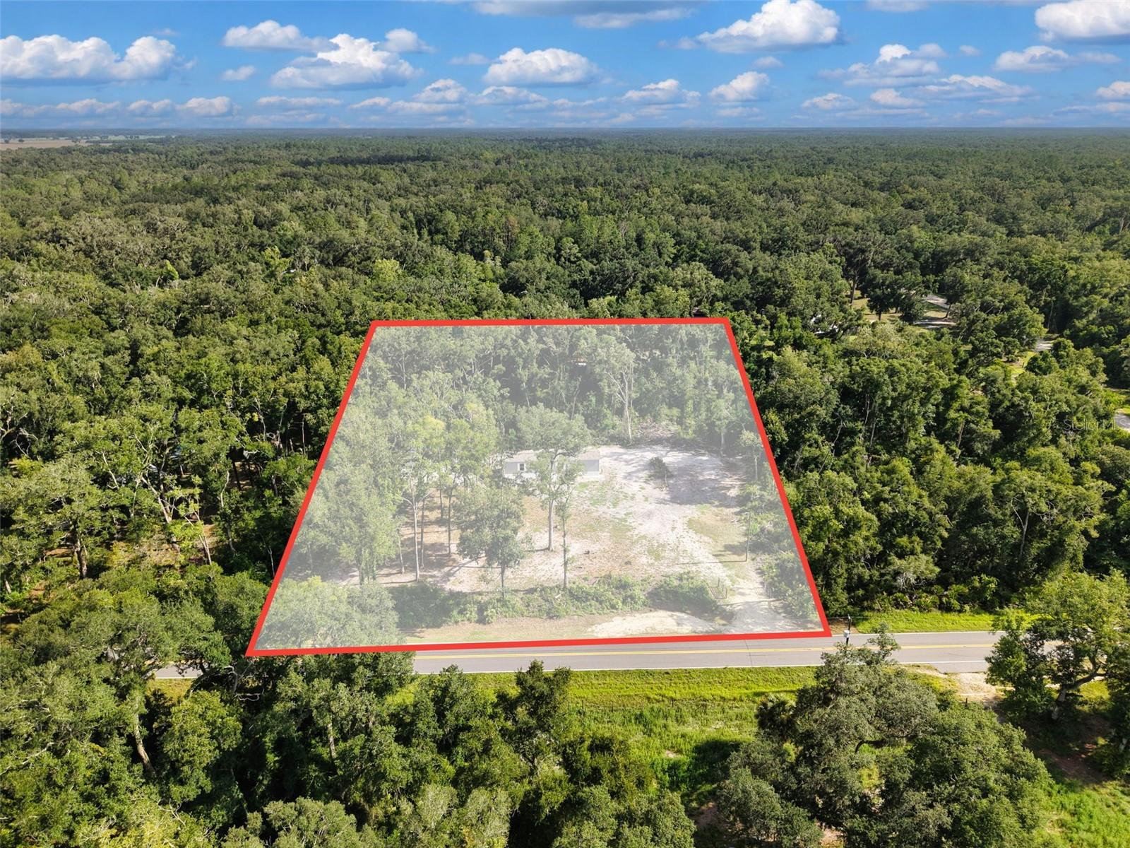 Homes for sale in Old Town, FL | 311 Ne 316Th Ave, Old Town, FL 32680 | MLS# GC542242
