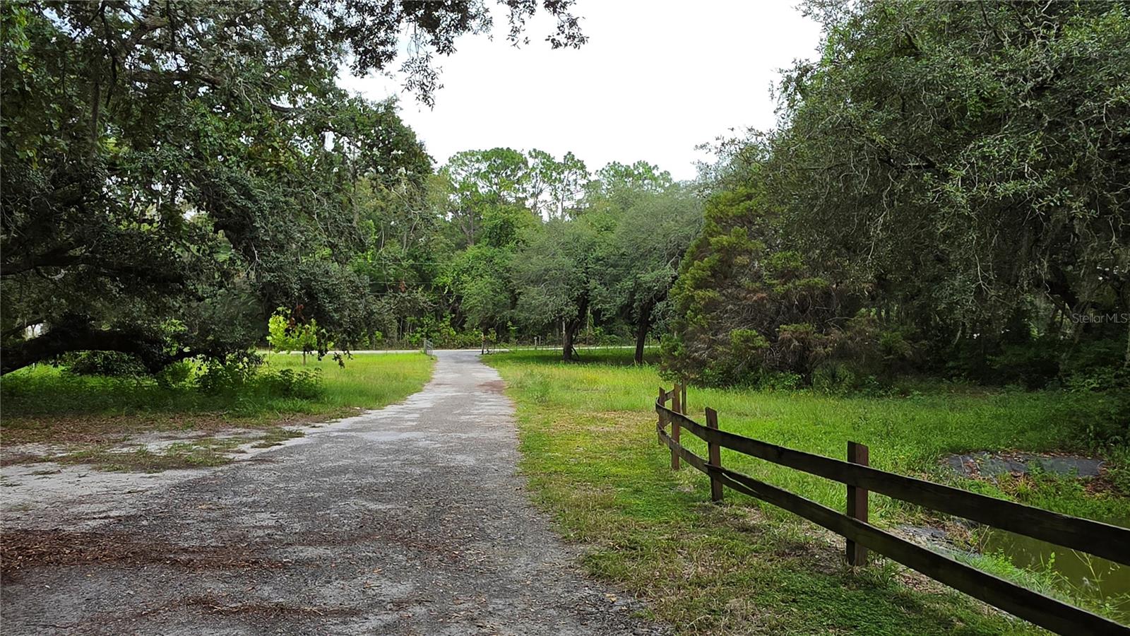 Homes for sale in Chiefland, FL | 12590 Nw 82Nd Ct, Chiefland, FL 32626 | MLS# R4911710