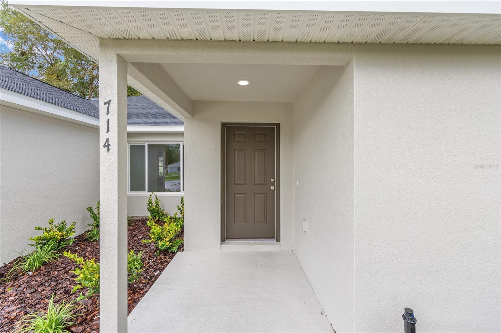 4th image of 20 Malauka Crse, Ocklawaha, FL 32179 | MLS# O6428321