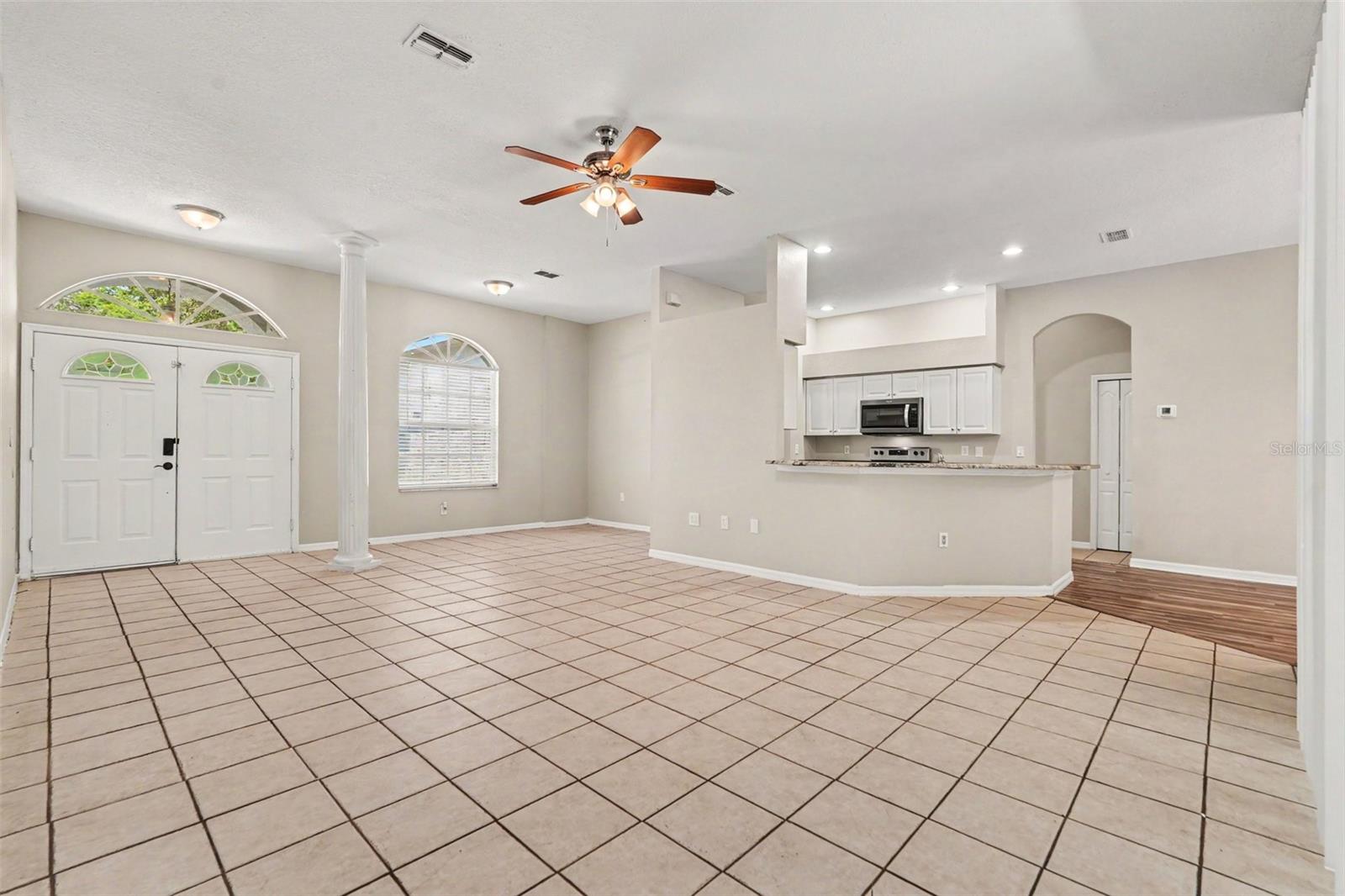 3rd image of 12136 Shearwater Dr, New Port Richey, FL 34654 | MLS# O6428330