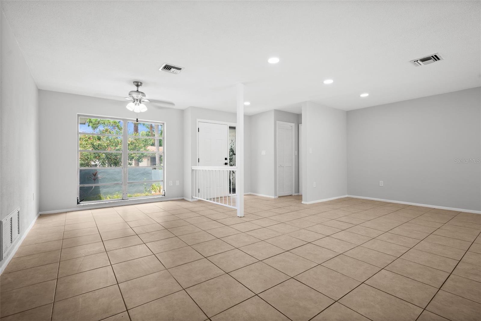 3rd image of 504 Bamboo Ct, Tarpon Springs, FL 34689 | MLS# TB8533014