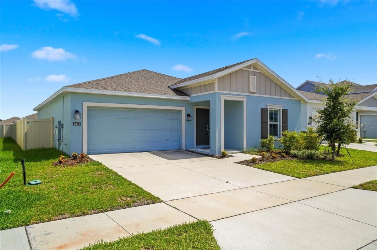 2nd image of 1033 Holden Wy, Eagle Lake, FL 33839 | MLS# TB8533078