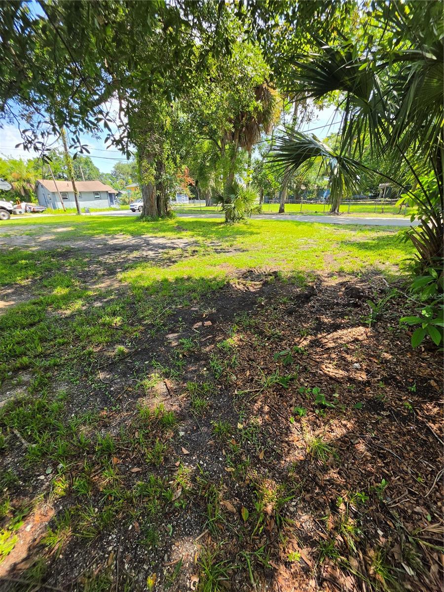 2nd image of 547 Live Oak Ave, Daytona Beach, FL 32114 | MLS# FC320232