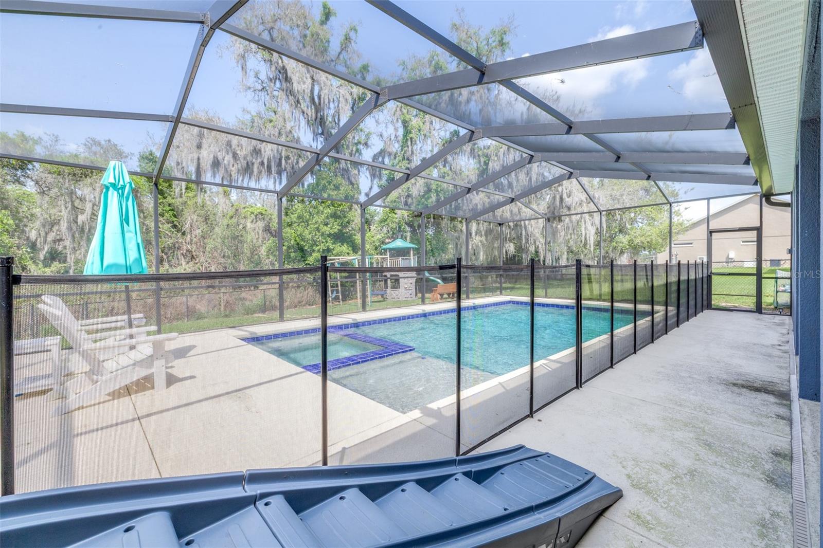 5th image of 1020 Lena Run Ct, Winter Haven, FL 33880 | MLS# K4903669
