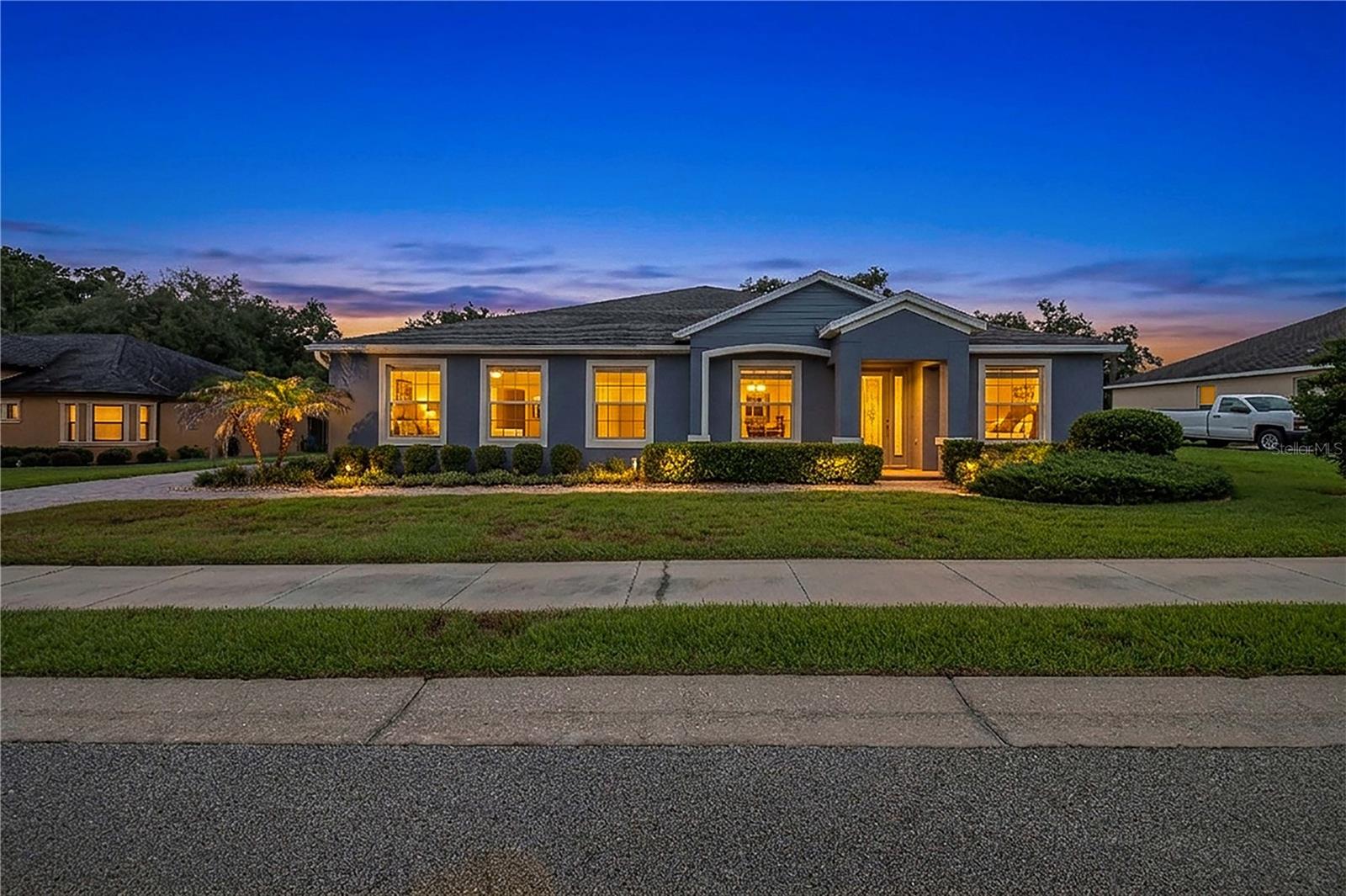 3rd image of 1020 Lena Run Ct, Winter Haven, FL 33880 | MLS# K4903669