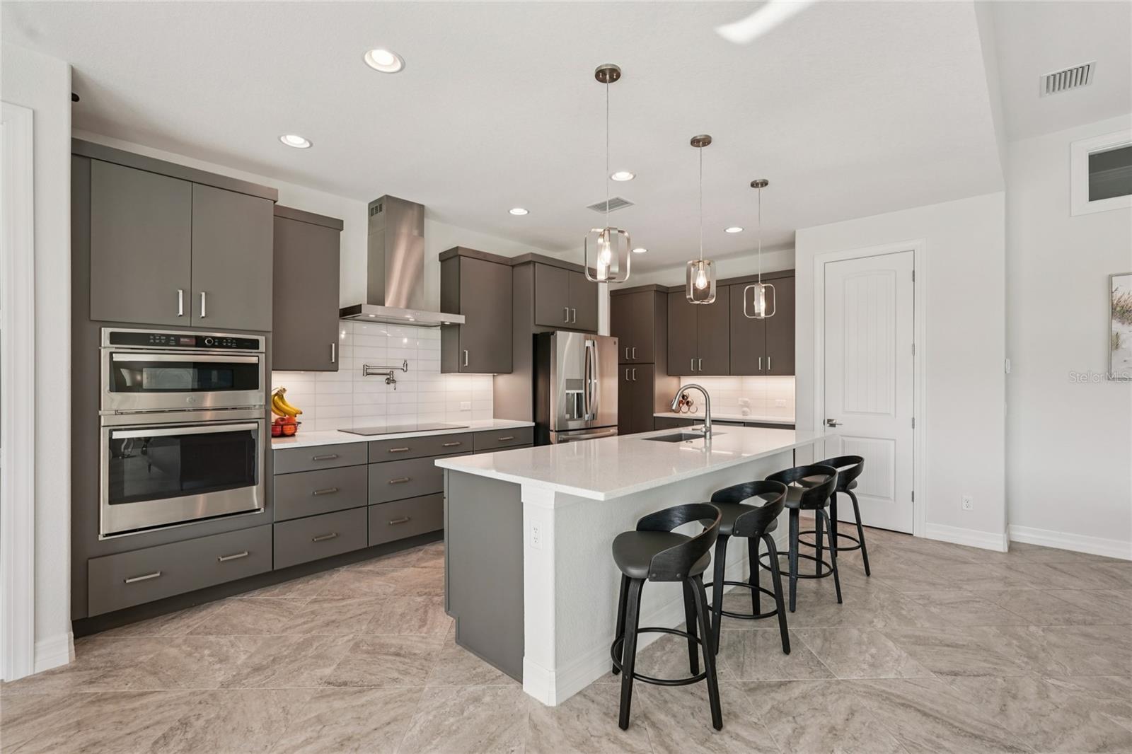 5th image of 35 Medalist Ct, Rotonda West, FL 33947 | MLS# D6148213