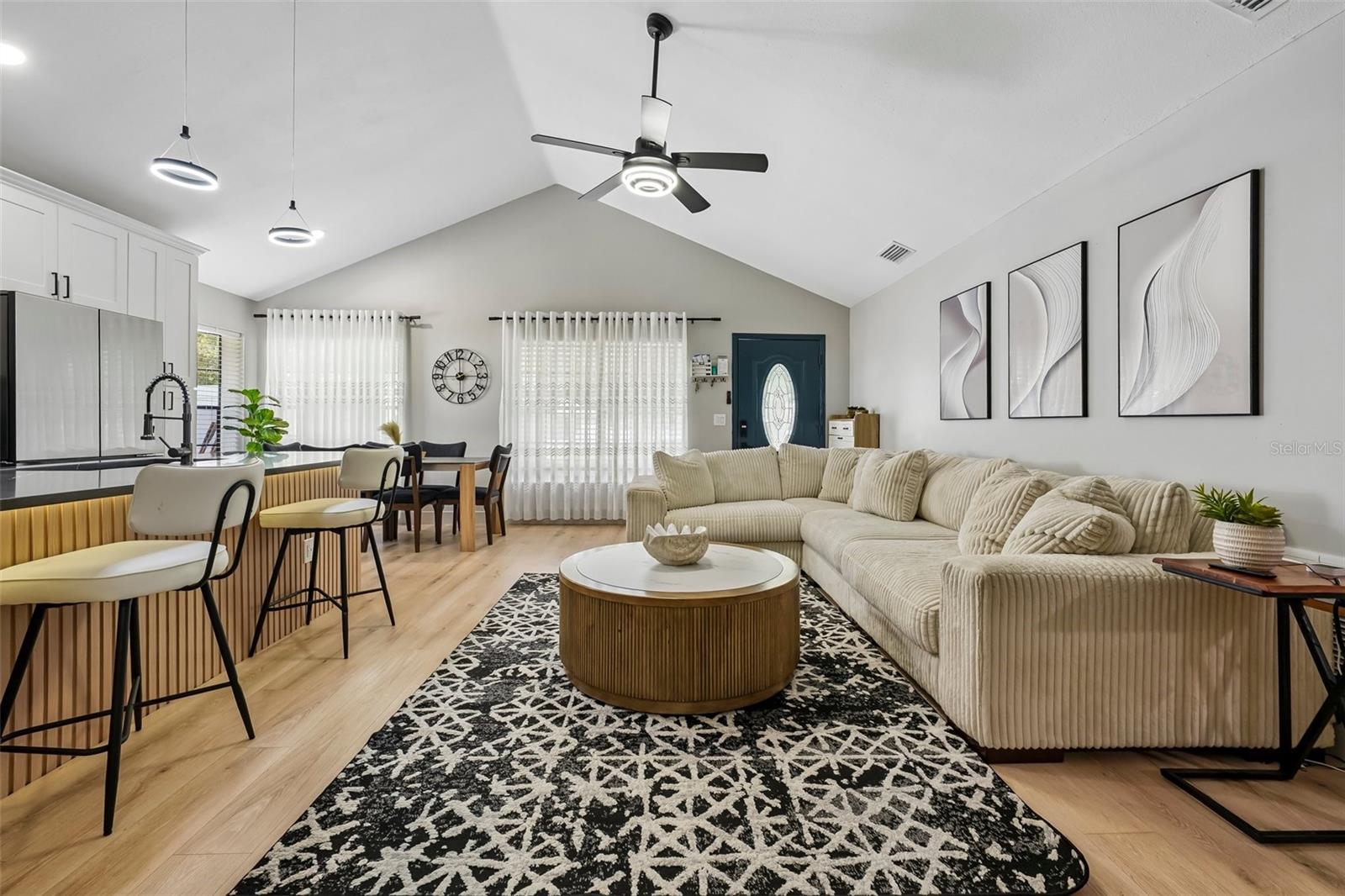 4th image of 3376 Shorncliffe Ln, Palm Harbor, FL 34684 | MLS# TB8533153