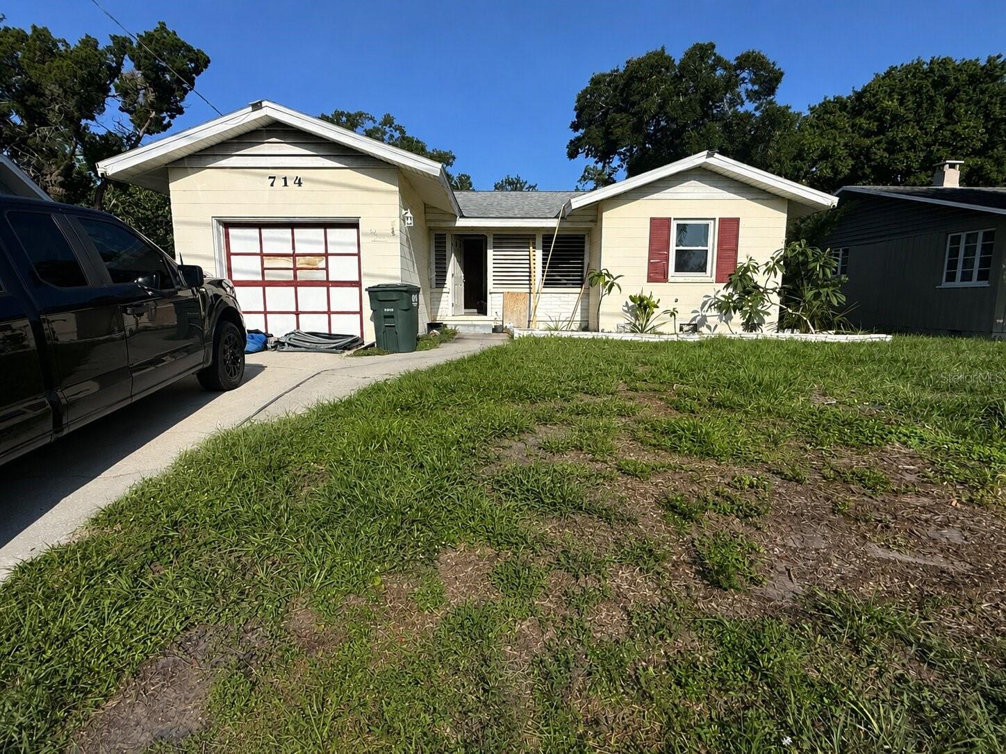 1st image of 714 26th St W, Bradenton, FL 34205 | MLS# TB8533174
